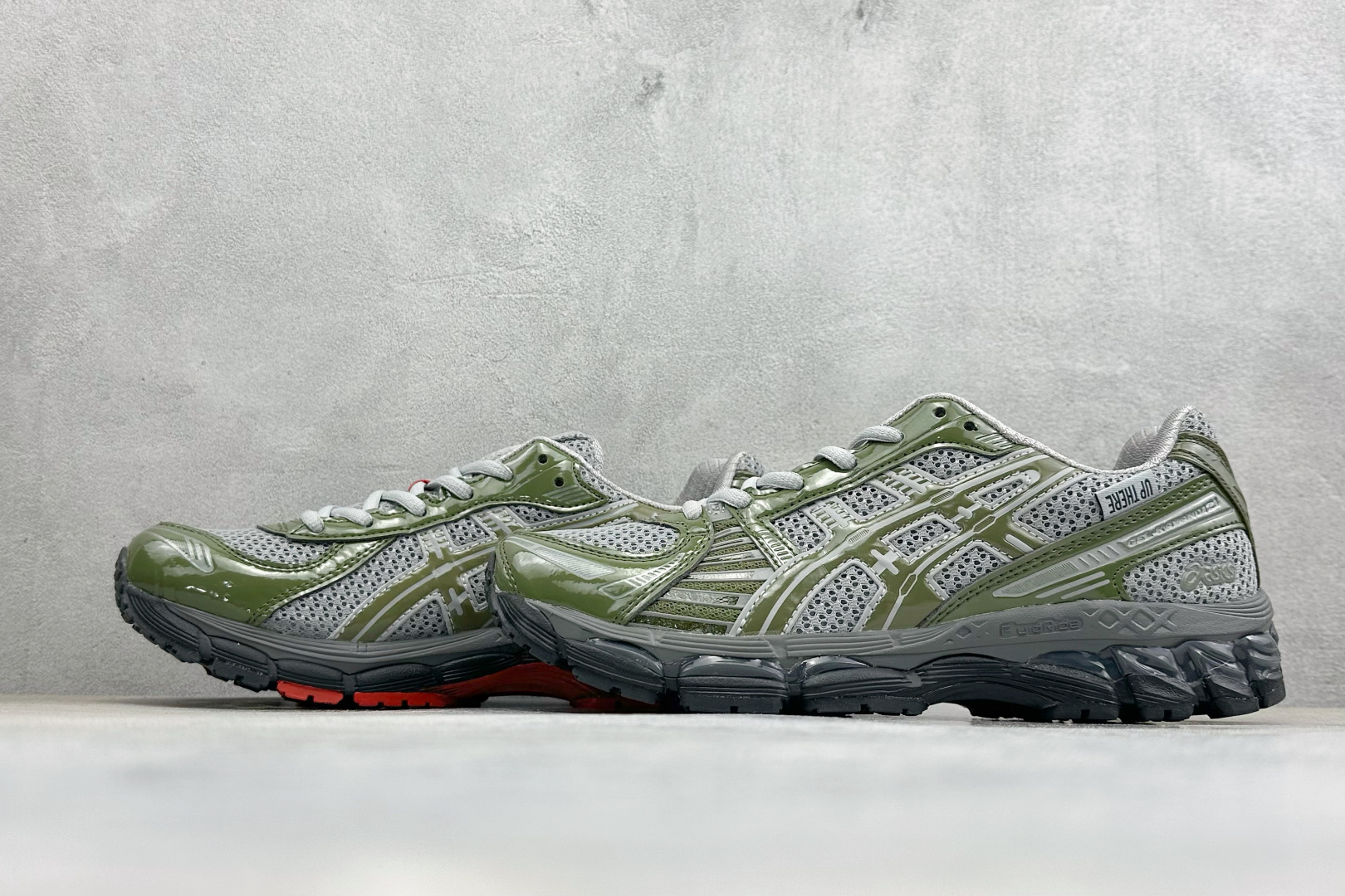 CH版Asics Gel-Kayano 12.1 亚瑟士 运动休闲透气专业跑鞋 1203A869-021 CH版Asics Gel-Kayano 12.1 亚瑟士 运动休闲透气专业跑鞋 1203A869-021