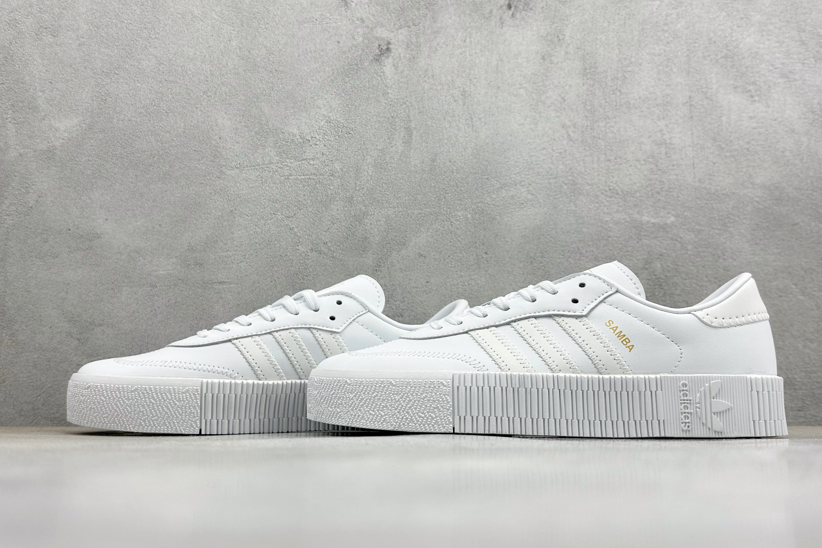 XH版Adidas originals Sambarose 桑巴增高舒适耐磨防滑低帮板鞋 FV7417