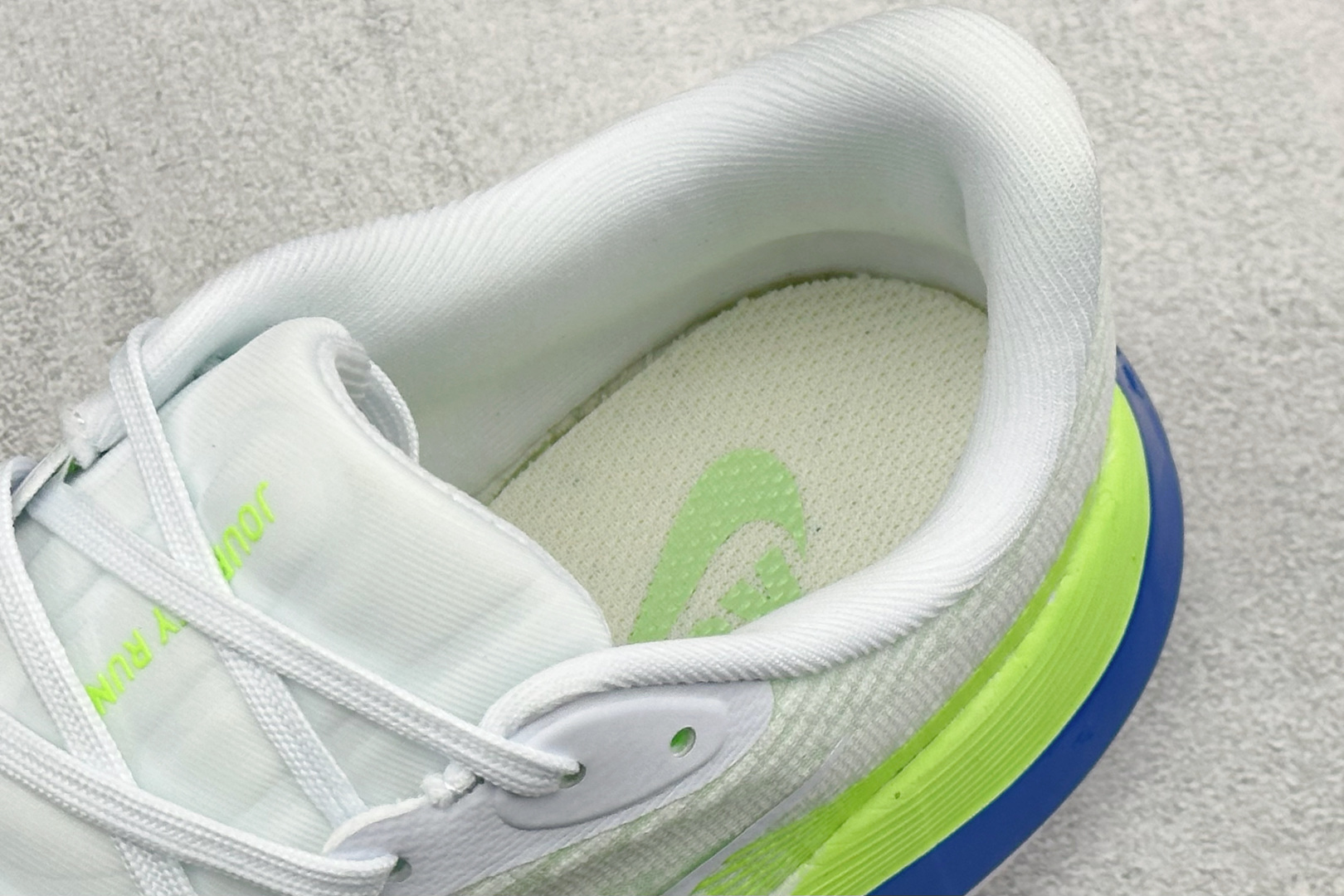 FS版Nike Journey Run 耐克减震防滑耐磨低帮休闲跑步鞋 FB7765-007 FS版Nike Journey Run 耐克减震防滑耐磨低帮休闲跑步鞋 FB7765-007