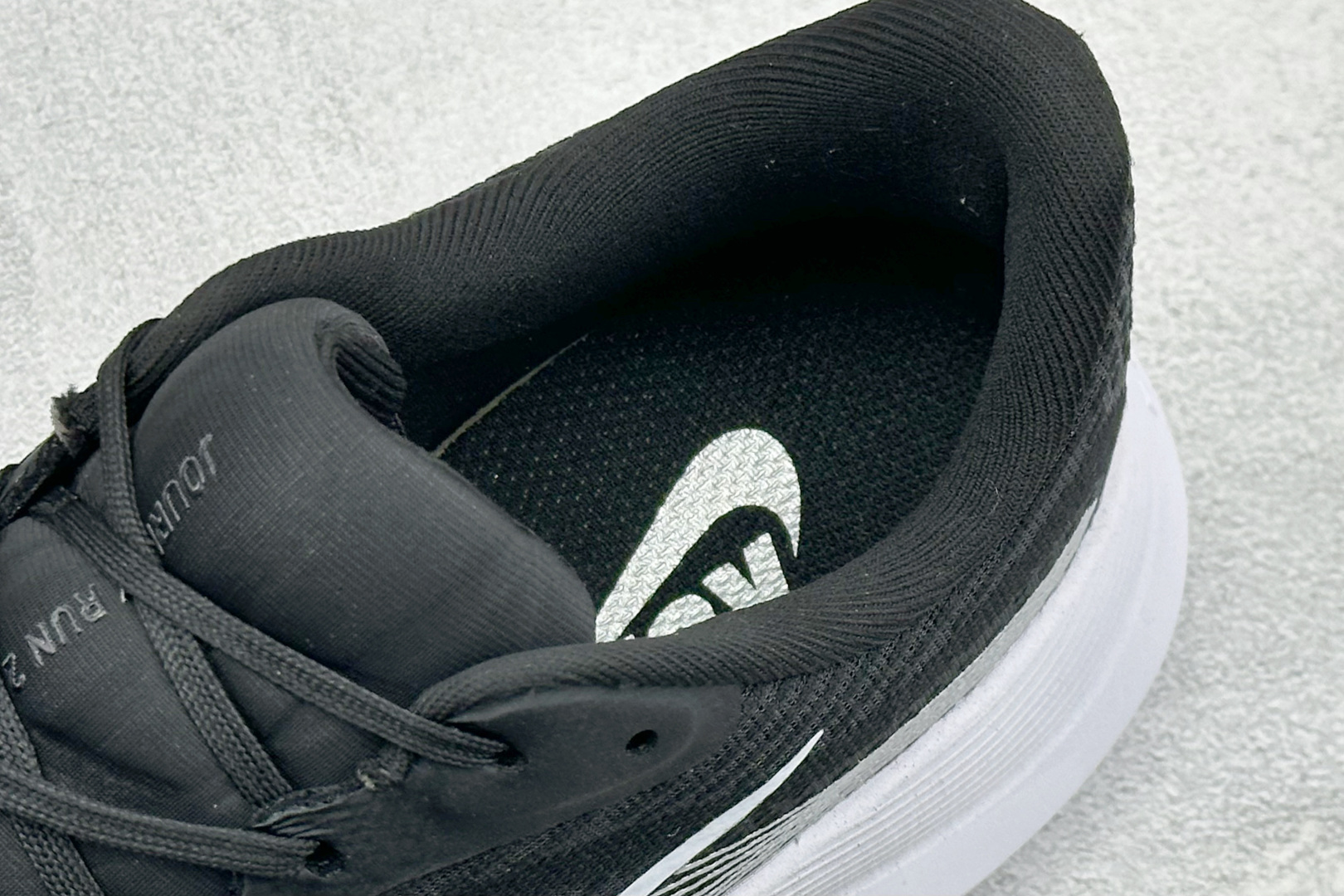 FS版Nike Journey Run 耐克减震防滑耐磨低帮休闲跑步鞋 FB7765-004 FS版Nike Journey Run 耐克减震防滑耐磨低帮休闲跑步鞋 FB7765-004