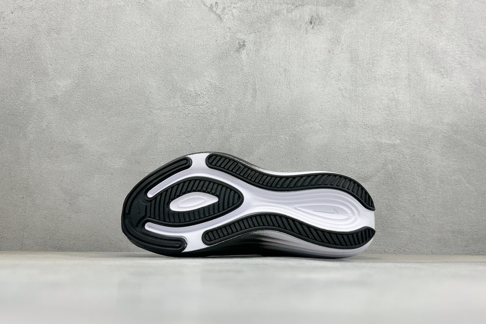 FS版Nike Journey Run 耐克减震防滑耐磨低帮休闲跑步鞋 FB7765-004 FS版Nike Journey Run 耐克减震防滑耐磨低帮休闲跑步鞋 FB7765-004