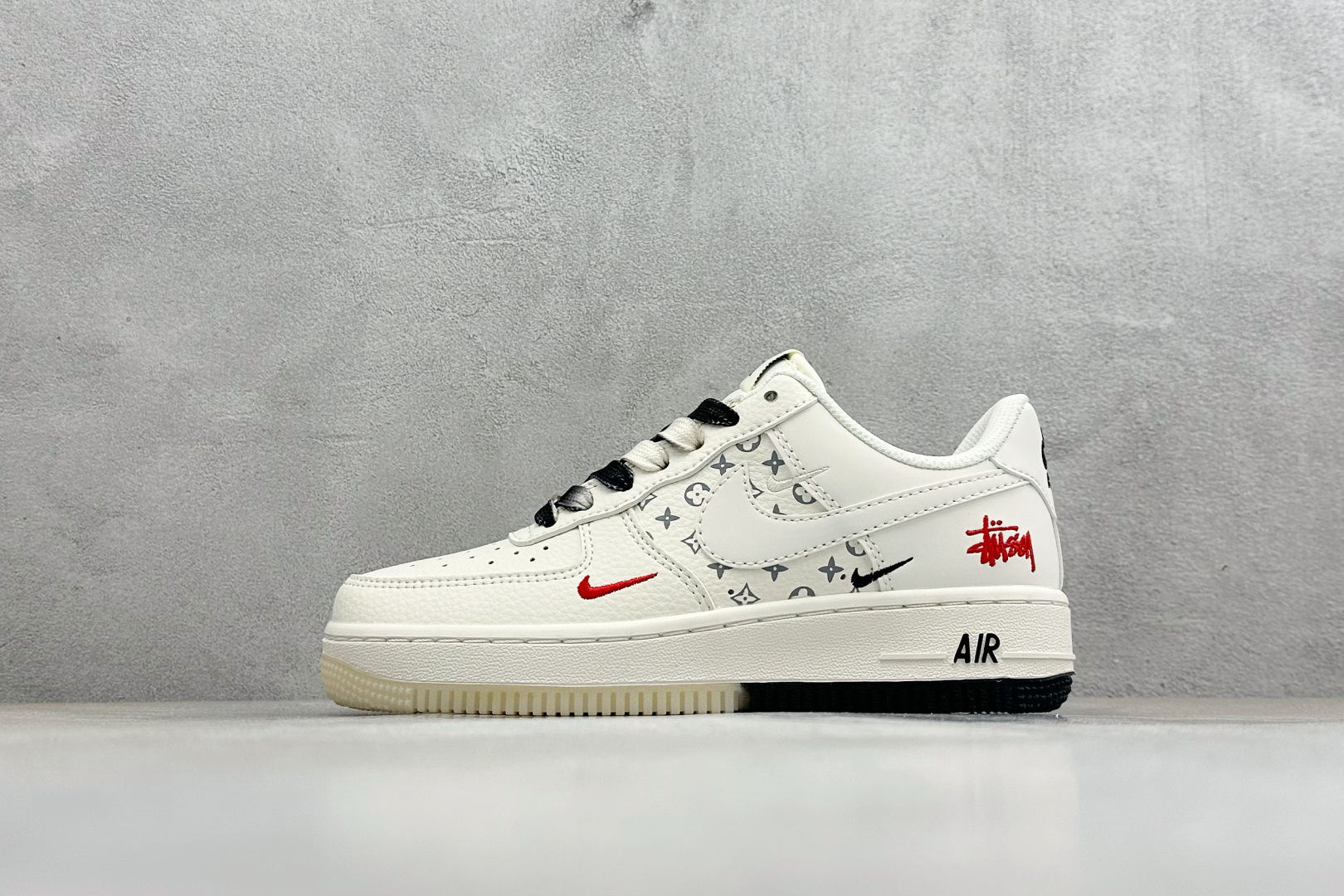 福利特价 Nike Air Force 1'07 Low 联名 空军一号低帮休闲板鞋#原楦头原纸板 原厂
