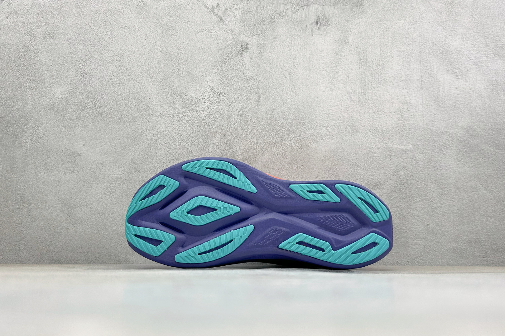 Asics Superblast 3 亚瑟士舒适透气运动跑鞋 103A189-109 Asics Superblast 3 亚瑟士舒适透气运动跑鞋 103A189-109