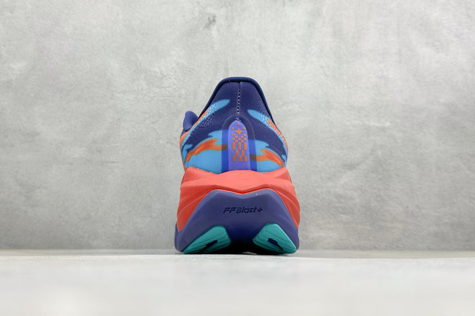 Asics Superblast 3 亚瑟士舒适透气运动跑鞋 103A189-109 Asics Superblast 3 亚瑟士舒适透气运动跑鞋 103A189-109