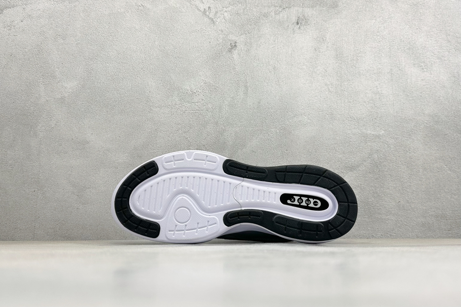 Nike Air Max Portal 舒适百搭防滑耐磨 低帮休闲跑步鞋 HF3053-011 Nike Air Max Portal 舒适百搭防滑耐磨 低帮休闲跑步鞋 HF3053-011