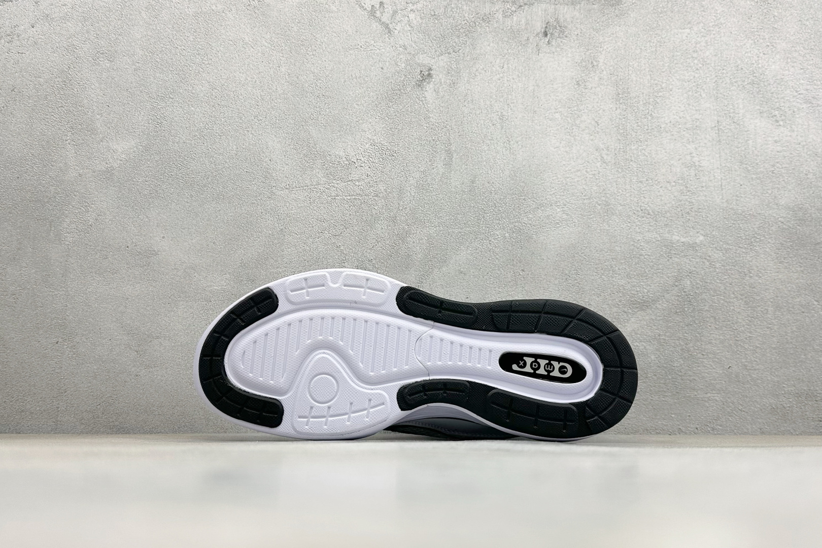Nike Air Max Portal 舒适百搭防滑耐磨 低帮休闲跑步鞋 HF3053-014 Nike Air Max Portal 舒适百搭防滑耐磨 低帮休闲跑步鞋 HF3053-014