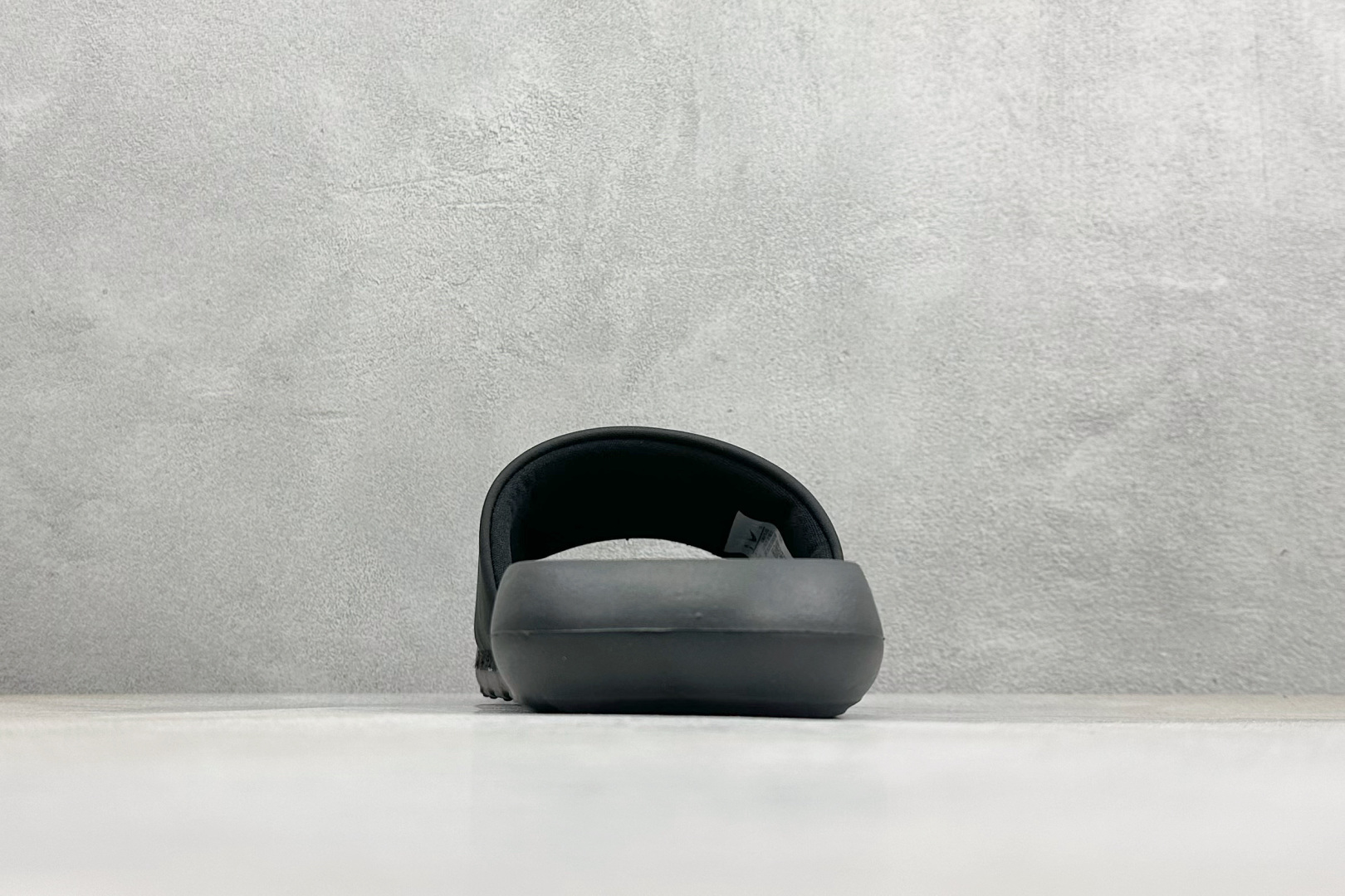 CX版Nike VICTORI ONE SLIDE 舒适时尚 EVA 防滑防磨减震一字拖鞋 CN9675-002