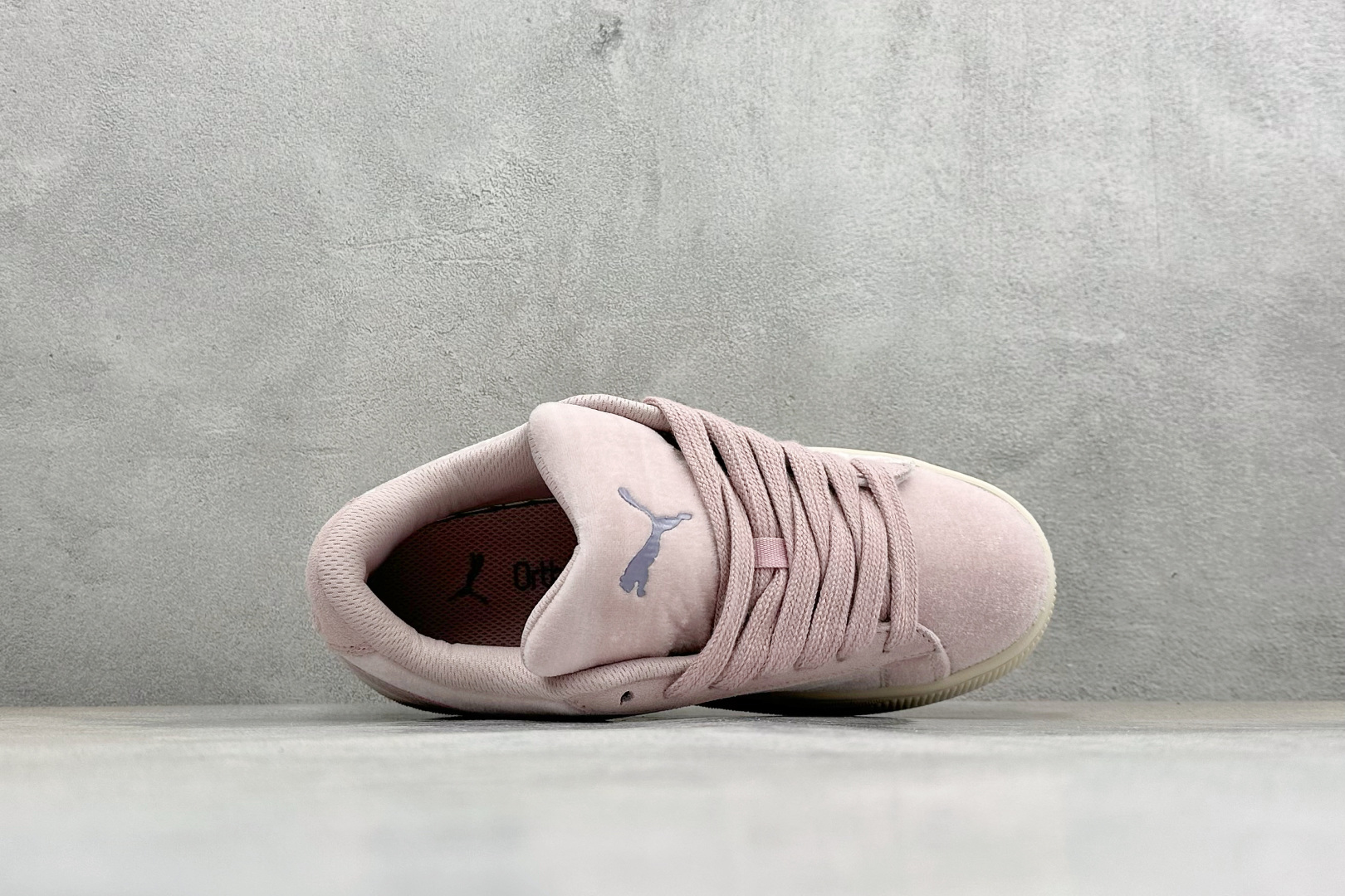 TG版PUMA Suede XL 百搭单品 彪马 防滑耐磨低帮板鞋 403322-01 TG版PUMA Suede XL 百搭单品 彪马 防滑耐磨低帮板鞋 403322-01