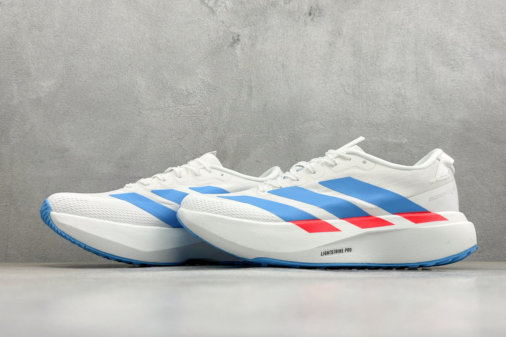 TY版AD ADIZERO EVO SL ATR 阿迪超轻透气缓震跑鞋 KK0214 TY版AD ADIZERO EVO SL ATR 阿迪超轻透气缓震跑鞋 KK0214