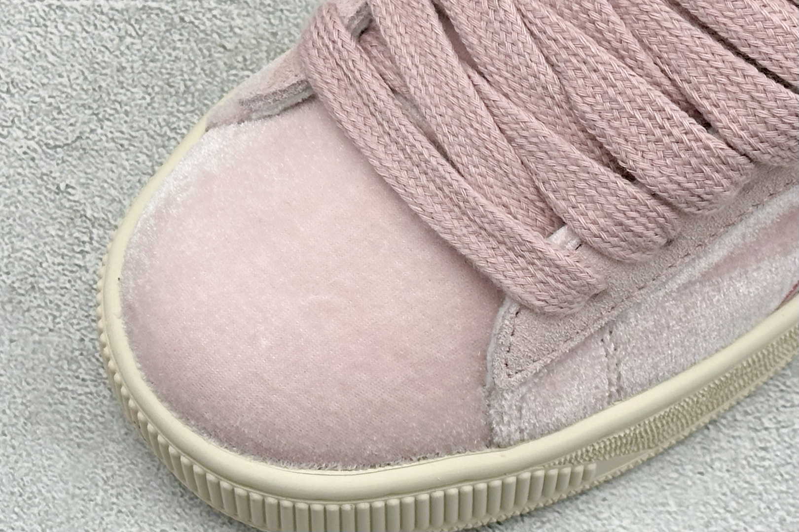TG版PUMA Suede XL 百搭单品 彪马 防滑耐磨低帮板鞋 403322-01 TG版PUMA Suede XL 百搭单品 彪马 防滑耐磨低帮板鞋 403322-01