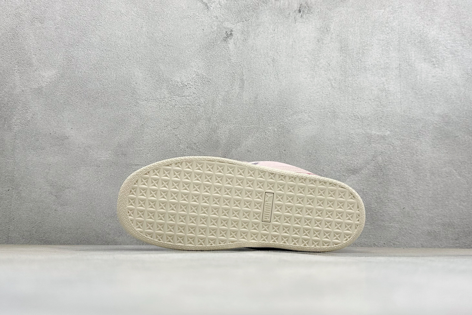 TG版PUMA Suede XL 百搭单品 彪马 防滑耐磨低帮板鞋 403322-01 TG版PUMA Suede XL 百搭单品 彪马 防滑耐磨低帮板鞋 403322-01