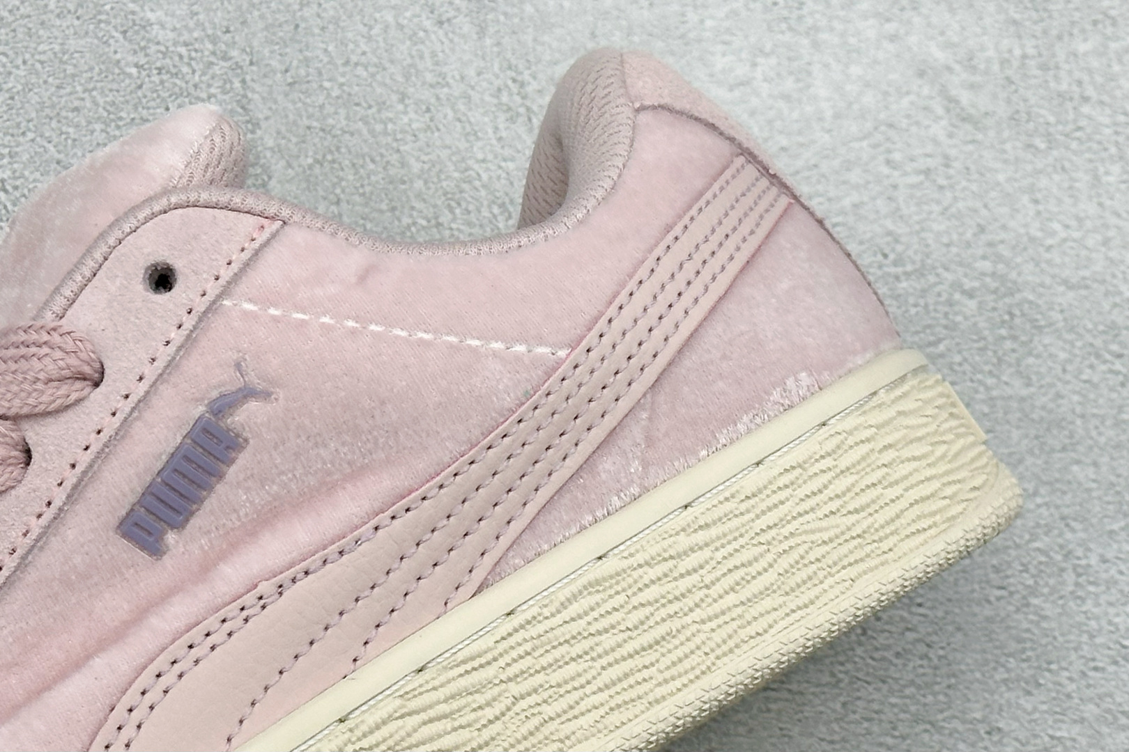 TG版PUMA Suede XL 百搭单品 彪马 防滑耐磨低帮板鞋 403322-01 TG版PUMA Suede XL 百搭单品 彪马 防滑耐磨低帮板鞋 403322-01