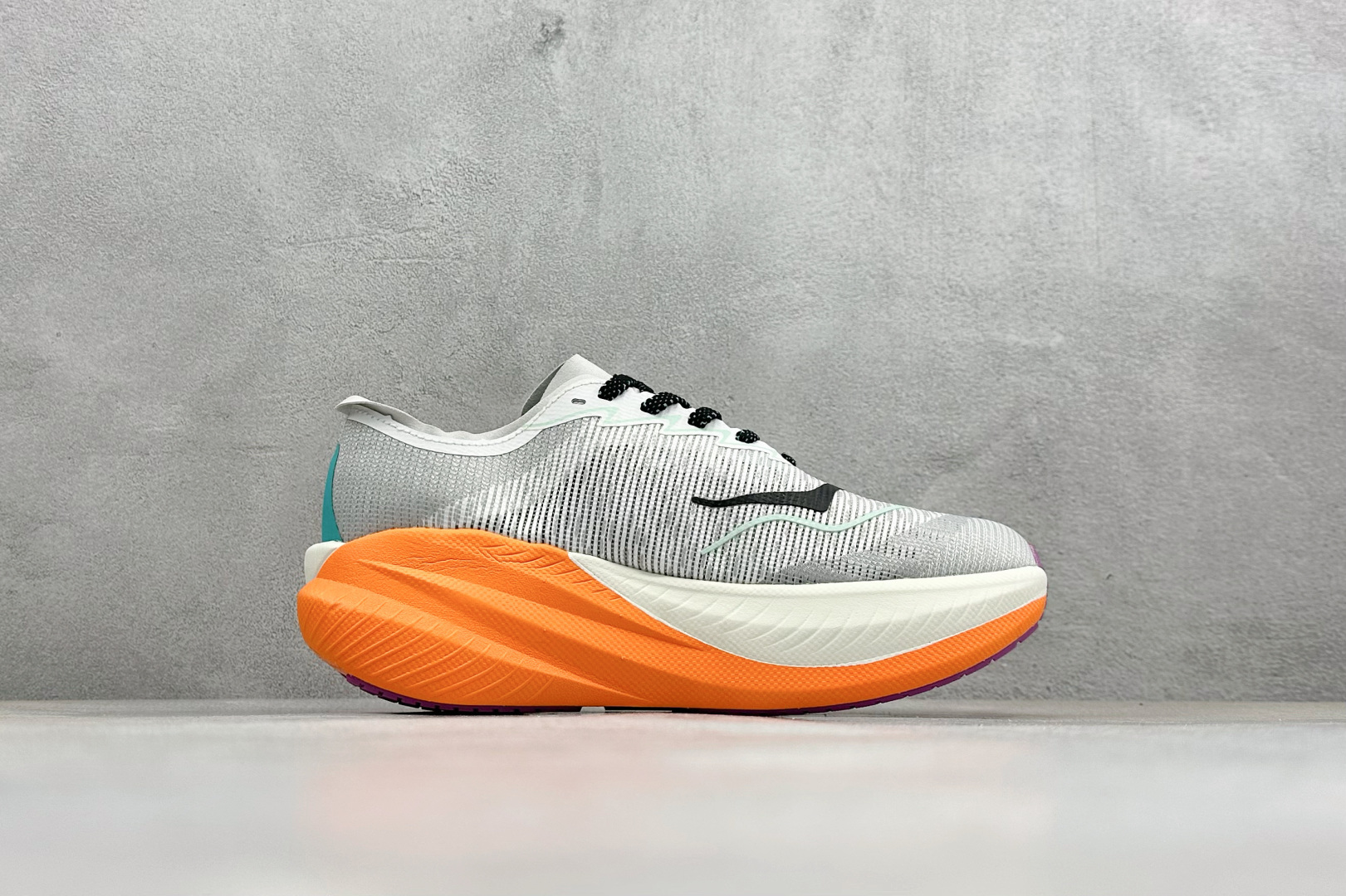 ST版HOKA ONE MACH X 2 运动平衡 轻便系带减震防滑耐磨低帮跑步鞋 1155120/FCT ST版HOKA ONE MACH X 2 运动平衡 轻便系带减震防滑耐磨低帮跑步鞋 1155120/FCT
