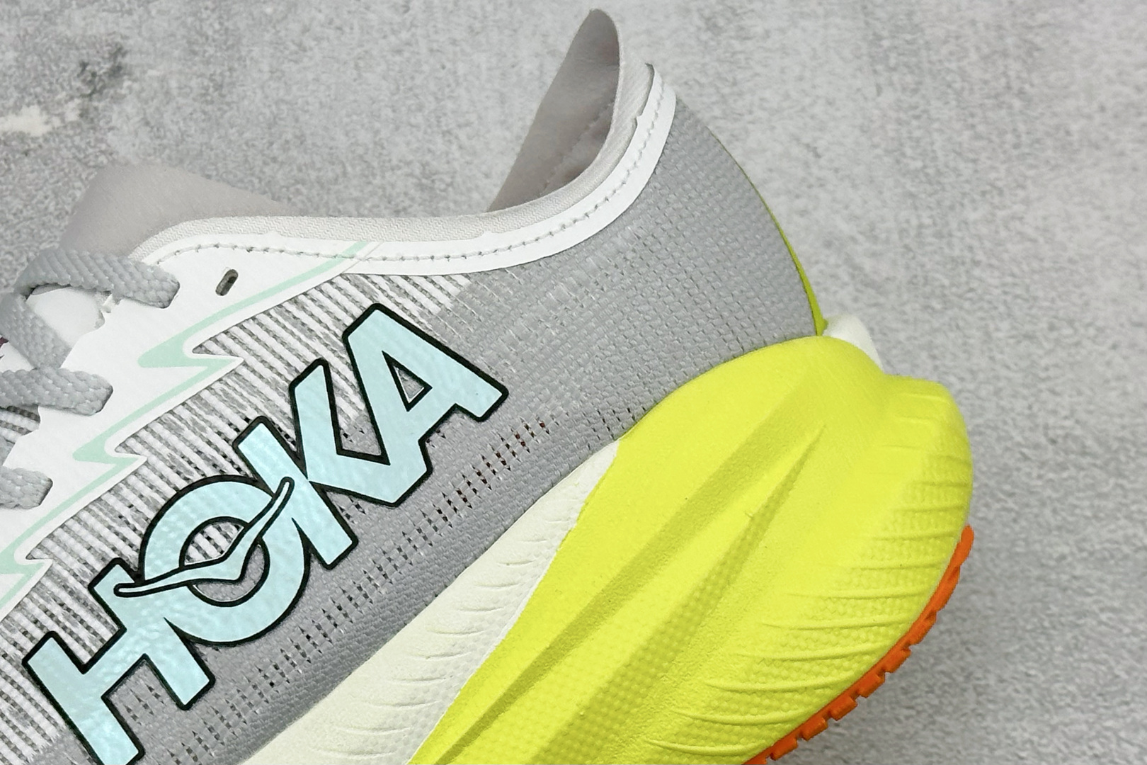 ST版HOKA ONE MACH X 2 运动平衡 轻便系带减震防滑耐磨低帮跑步鞋 1155119/FCT ST版HOKA ONE MACH X 2 运动平衡 轻便系带减震防滑耐磨低帮跑步鞋 1155119/FCT