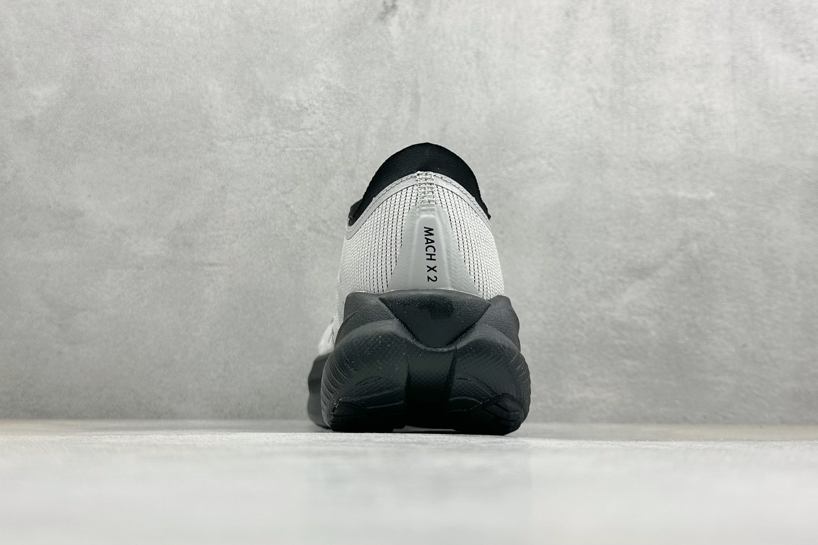 ST版HOKA ONE MACH X 2 运动平衡 轻便系带减震防滑耐磨低帮跑步鞋 1169610/BKSTR ST版HOKA ONE MACH X 2 运动平衡 轻便系带减震防滑耐磨低帮跑步鞋 1169610/BKSTR