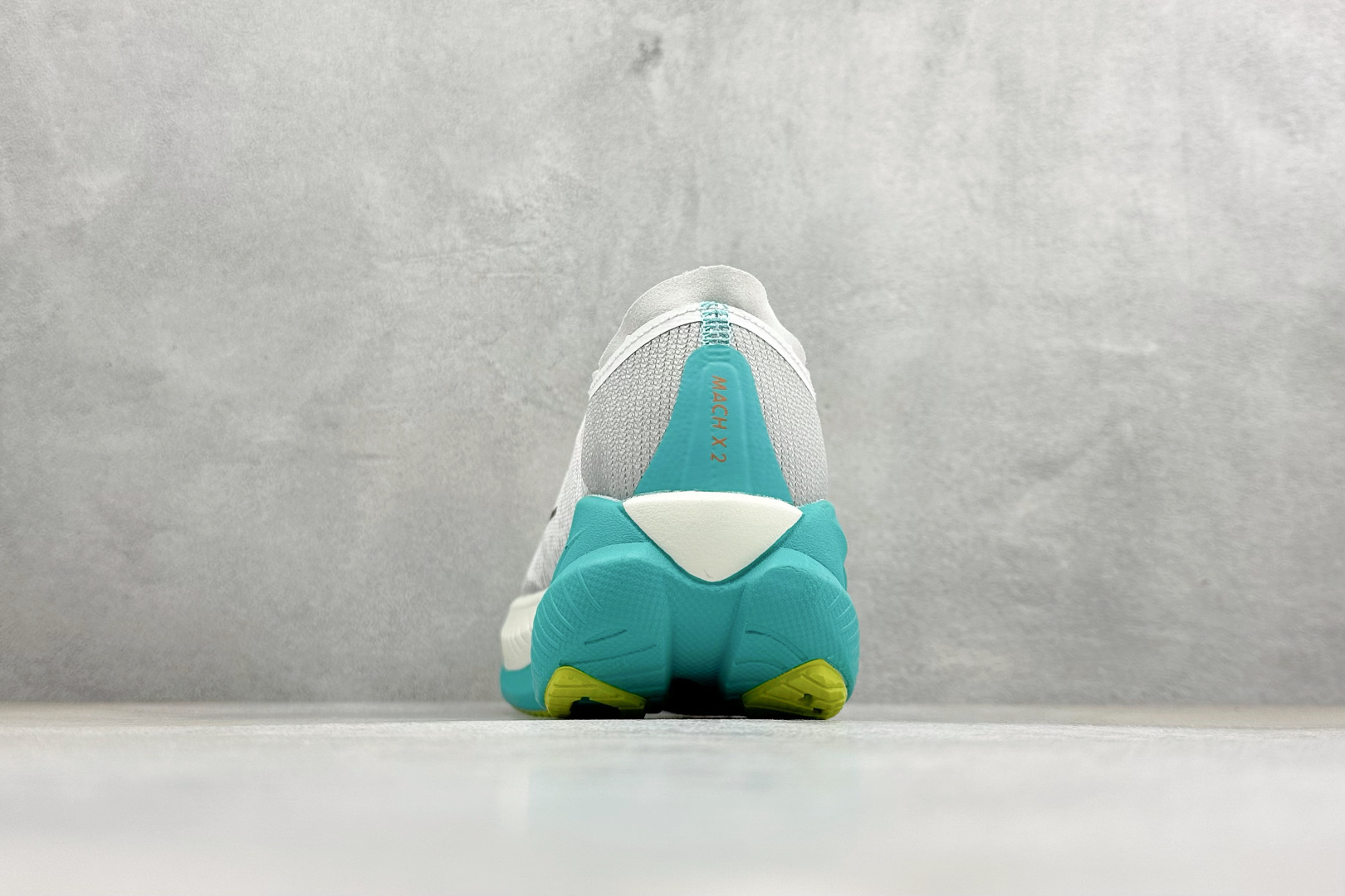 ST版HOKA ONE MACH X 2 运动平衡 轻便系带减震防滑耐磨低帮跑步鞋 1155120/FCQ ST版HOKA ONE MACH X 2 运动平衡 轻便系带减震防滑耐磨低帮跑步鞋 1155120/FCQ