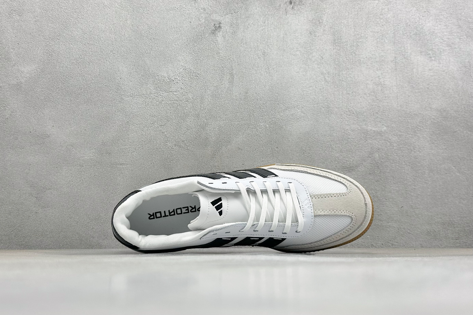 Adidas PREDATOR FREESTYLE 舒适百搭薄底 防滑耐磨板鞋 IF1025