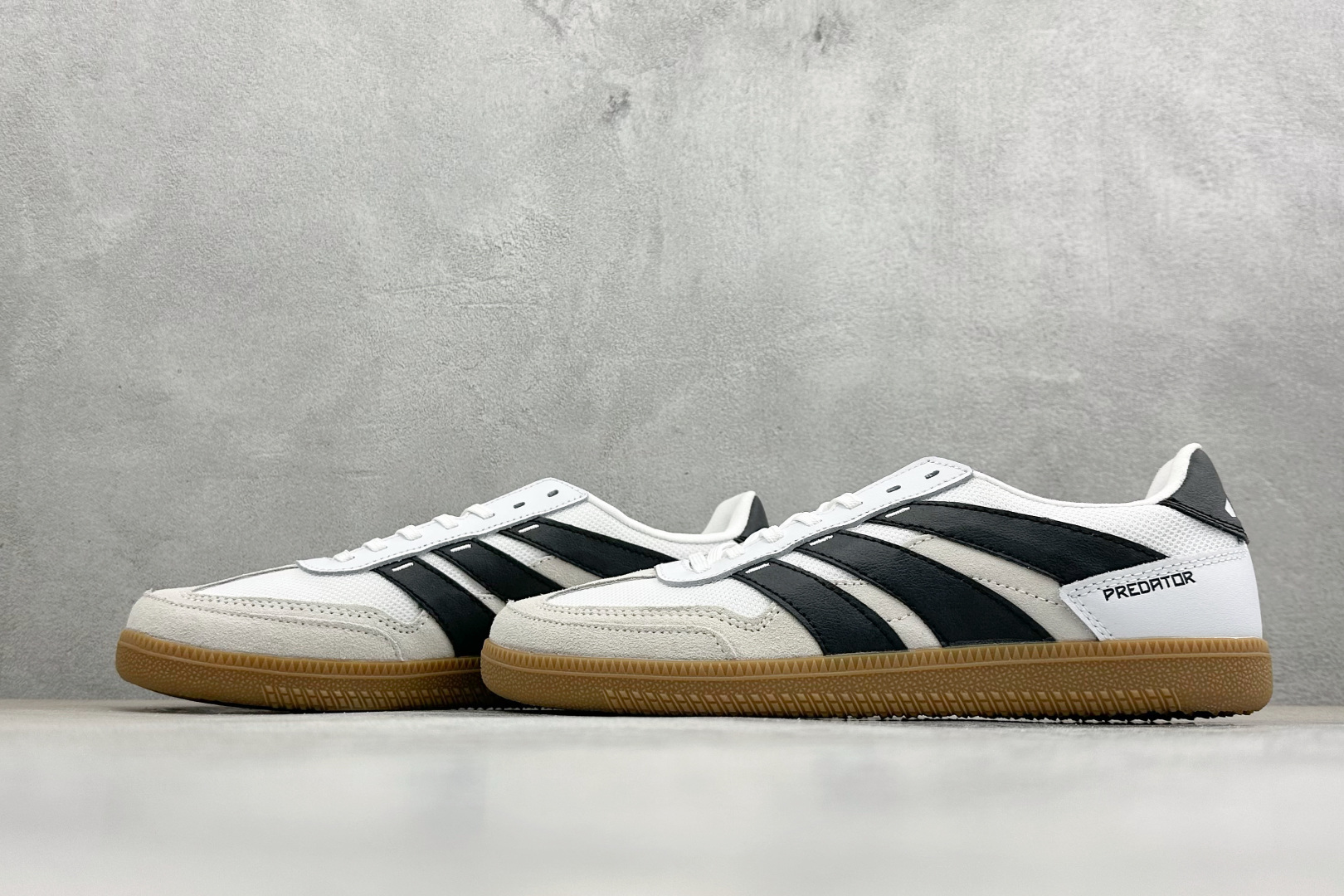 Adidas PREDATOR FREESTYLE 舒适百搭薄底 防滑耐磨板鞋 IF1025
