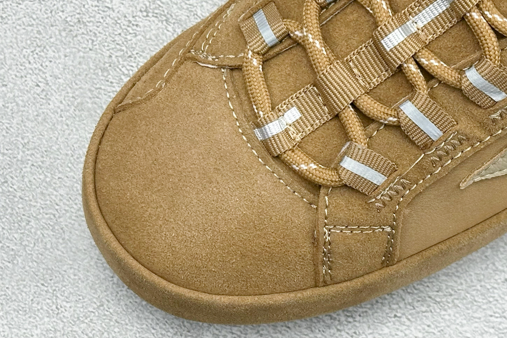 Golden Goose True Star 25s最新款 易烊千玺 萱美 王一博 朱亚文同款小红书爆款运动鞋 Golden Goose True Star 25s最新款 易烊千玺 萱美 王一博 朱亚文同款小红书爆款运动鞋