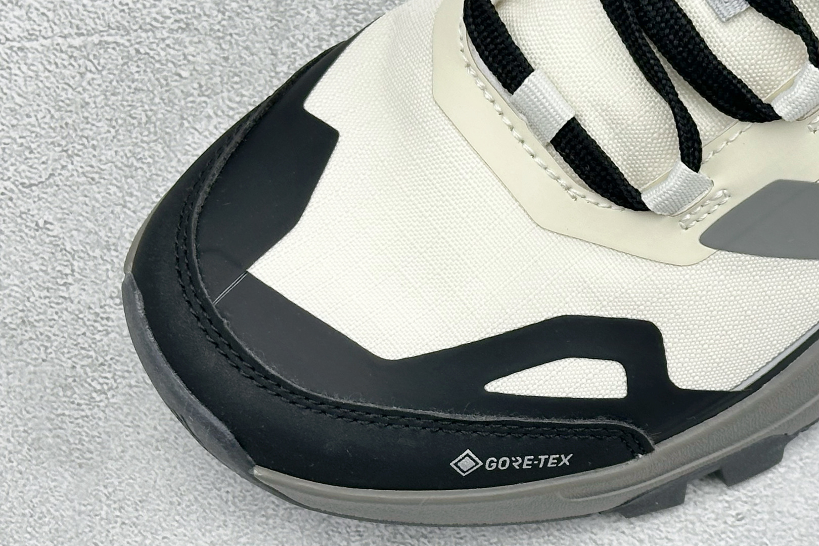 Adidas Terrex Skychaser Ax5 舒适柔软 低帮休闲登山鞋 AQ6725
