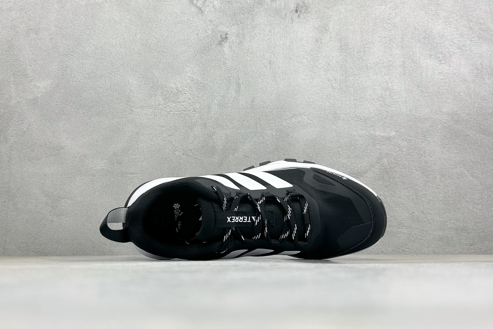 Adidas Terrex Skychaser Ax5 舒适柔软 低帮休闲登山鞋 JQ6723