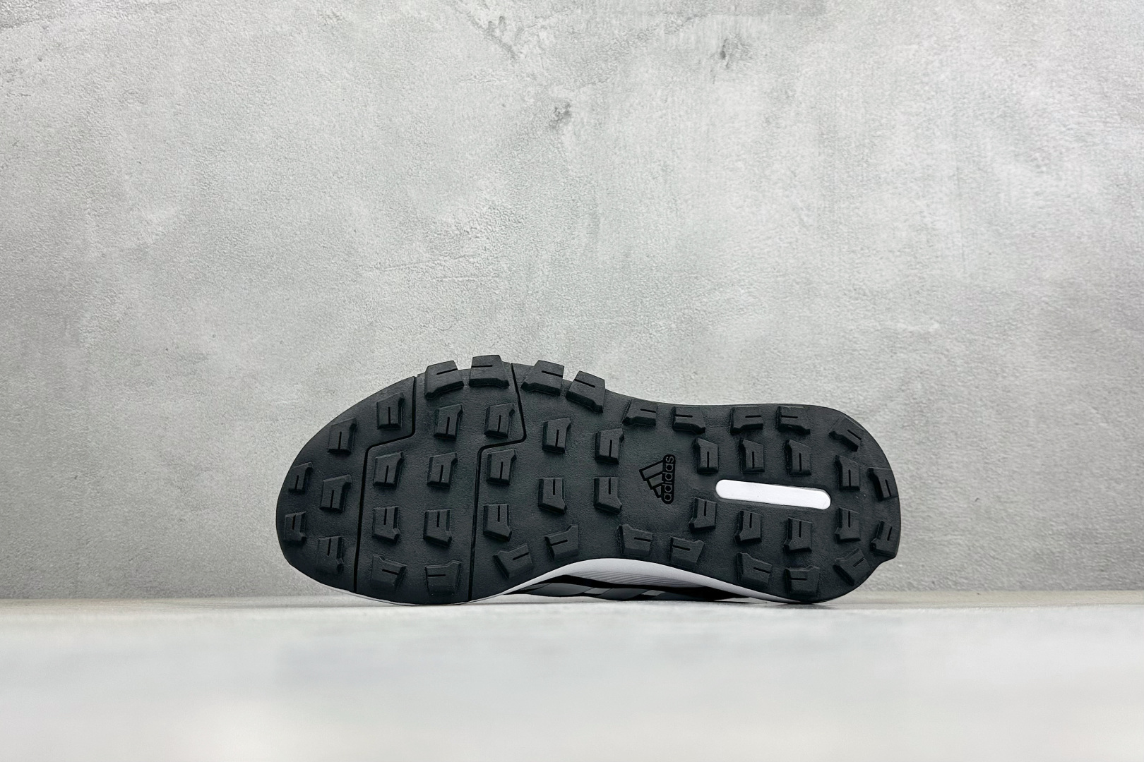 Adidas Terrex Skychaser Ax5 舒适柔软 低帮休闲登山鞋 JQ6723