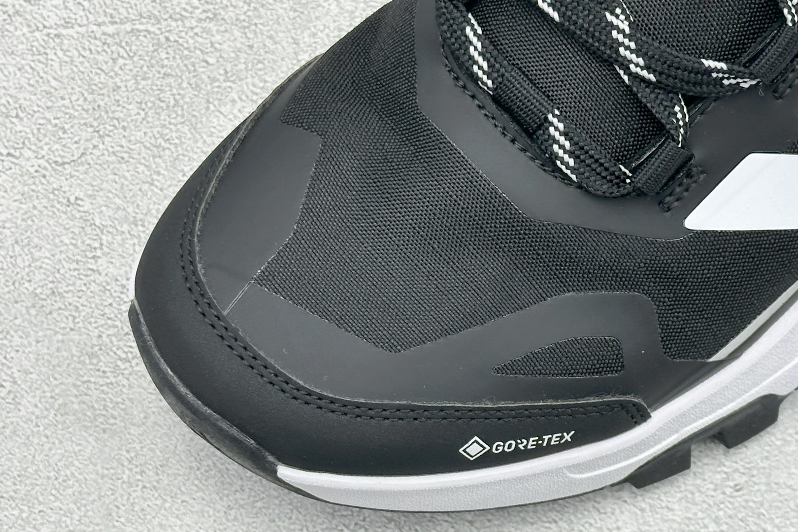 Adidas Terrex Skychaser Ax5 舒适柔软 低帮休闲登山鞋 JQ6723
