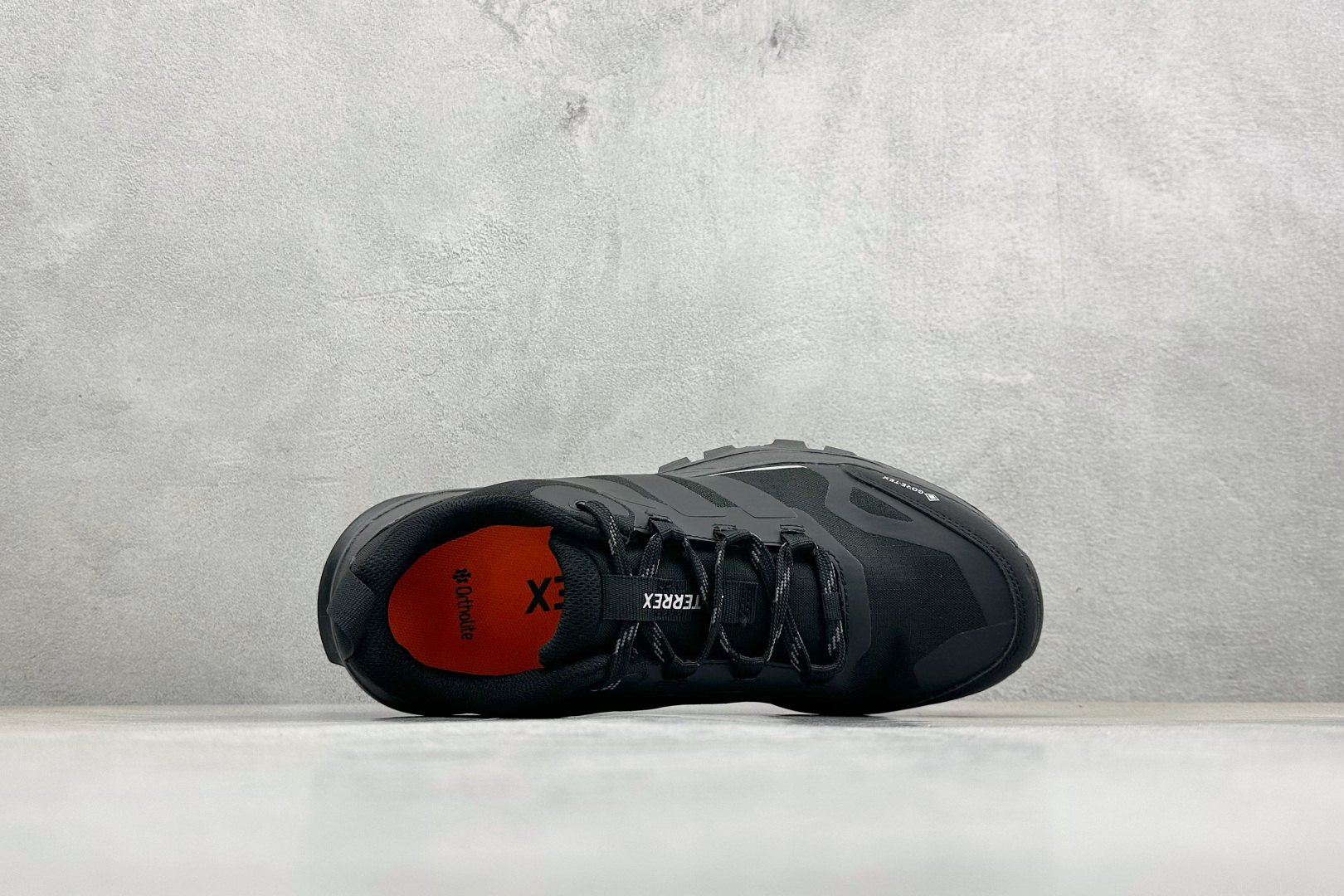 Adidas Terrex Skychaser Ax5 舒适柔软 低帮休闲登山鞋 JQ2215
