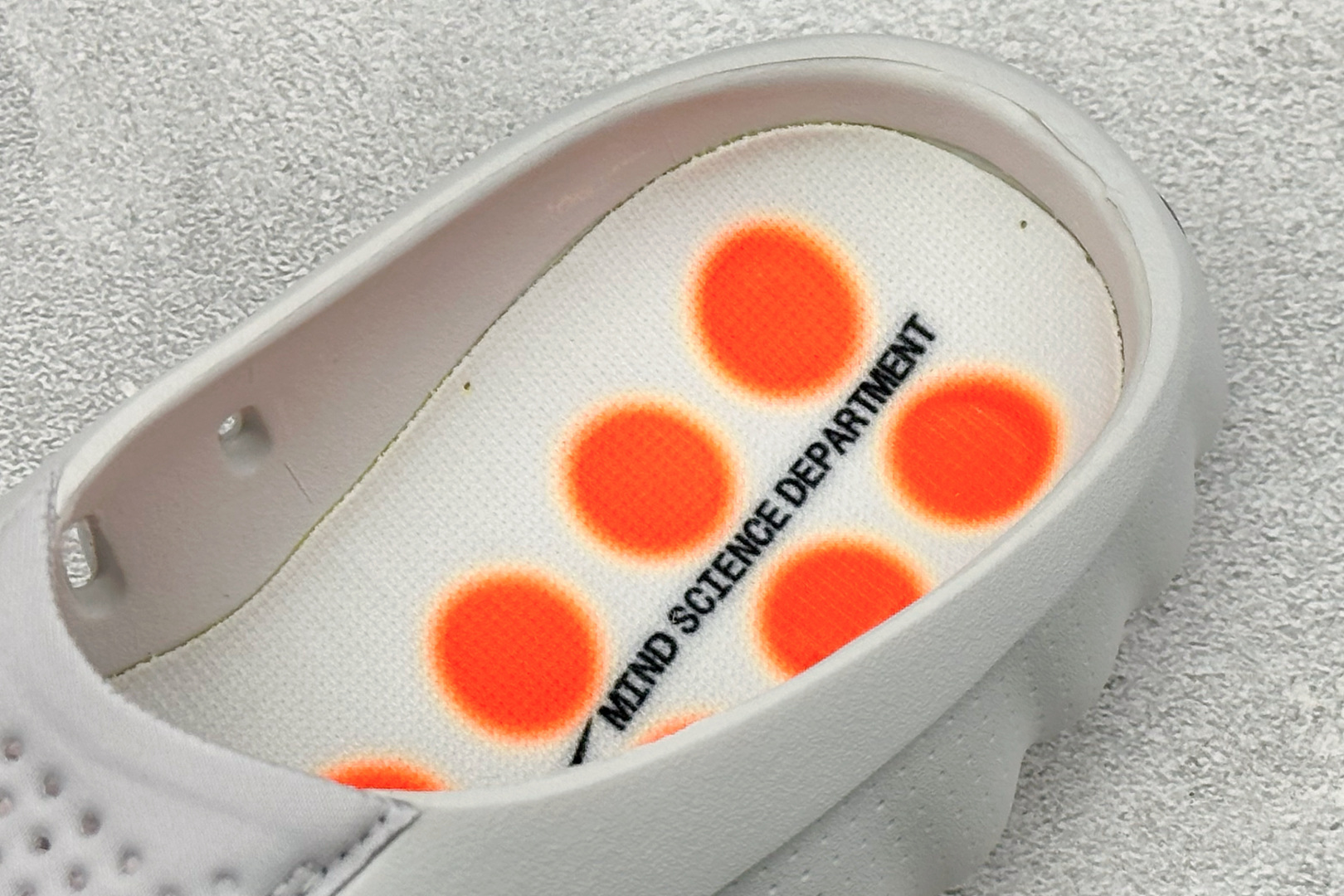 PK版Nike Mind 001 黑科技足底按摩舒适柔软包头拖鞋 HQ4307-003 PK版Nike Mind 001 黑科技足底按摩舒适柔软包头拖鞋 HQ4307-003
