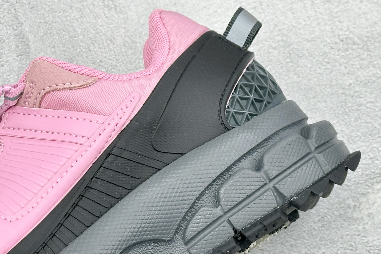 HY版Nike Zoom Vomero Roam 耐克 复古休闲运动慢跑鞋 HQ2181-003 HY版Nike Zoom Vomero Roam 耐克 复古休闲运动慢跑鞋 HQ2181-003
