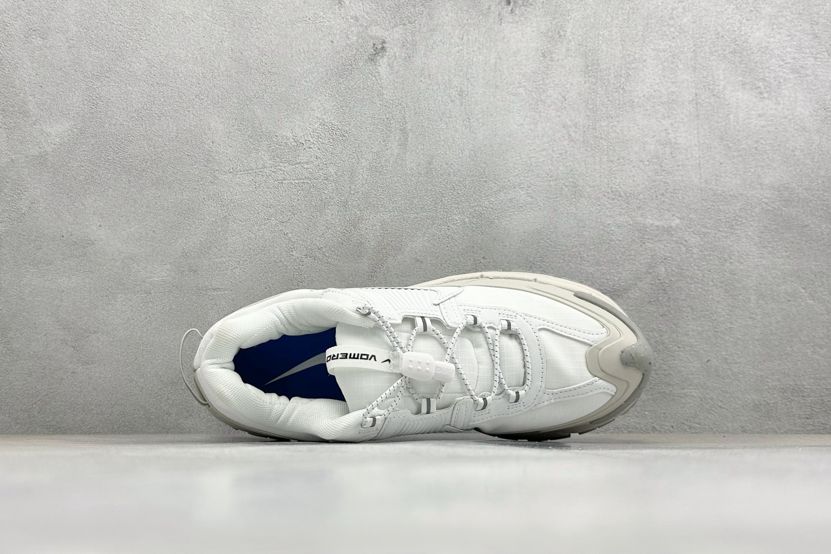 HY版Nike Zoom Vomero Roam 耐克 复古休闲运动慢跑鞋 HV6410-100 HY版Nike Zoom Vomero Roam 耐克 复古休闲运动慢跑鞋 HV6410-100