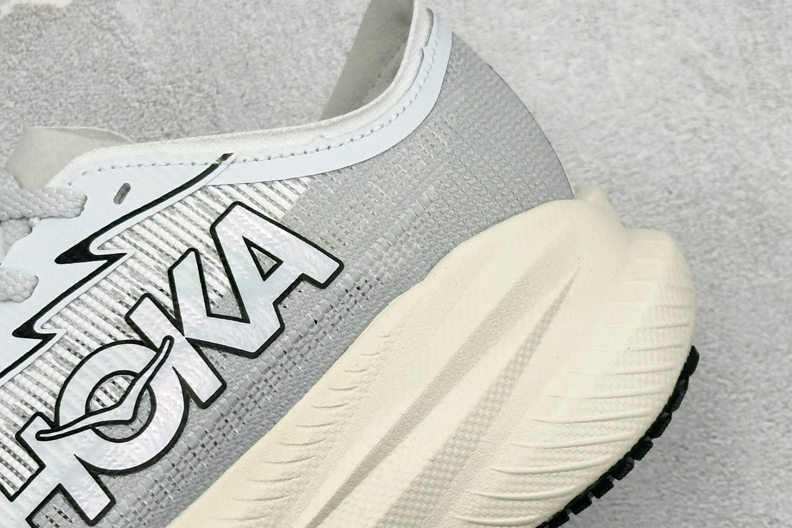 ST版HOKA ONE MACH X 2 运动平衡 轻便系带减震防滑耐磨低帮跑步鞋 1169610-WMC ST版HOKA ONE MACH X 2 运动平衡 轻便系带减震防滑耐磨低帮跑步鞋 1169610-WMC