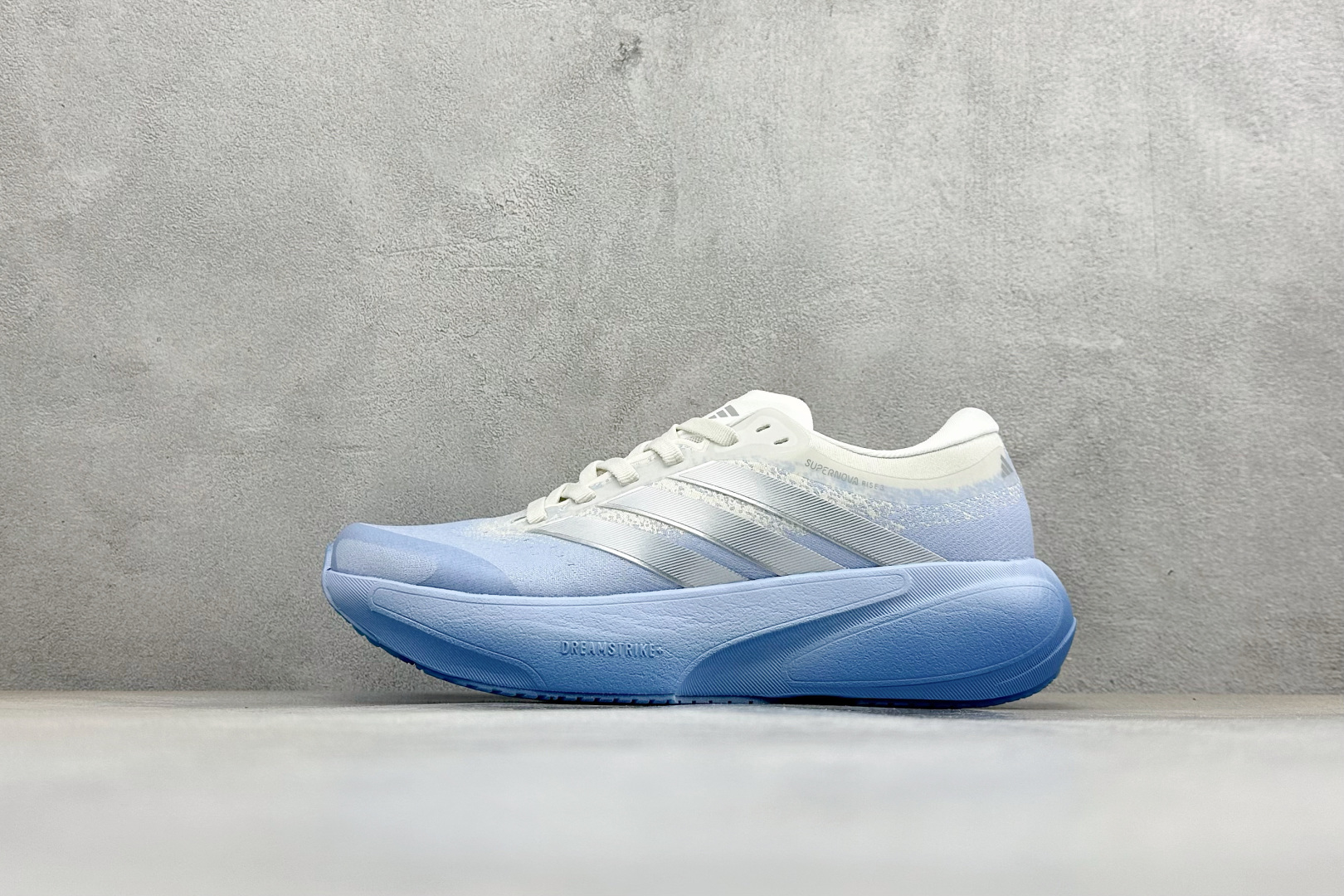 TY版Adidas Supernova Rise 3 阿迪达斯 减震回弹 运动透气休闲跑步鞋 JR1603 TY版Adidas Supernova Rise 3 阿迪达斯 减震回弹 运动透气休闲跑步鞋 JR1603