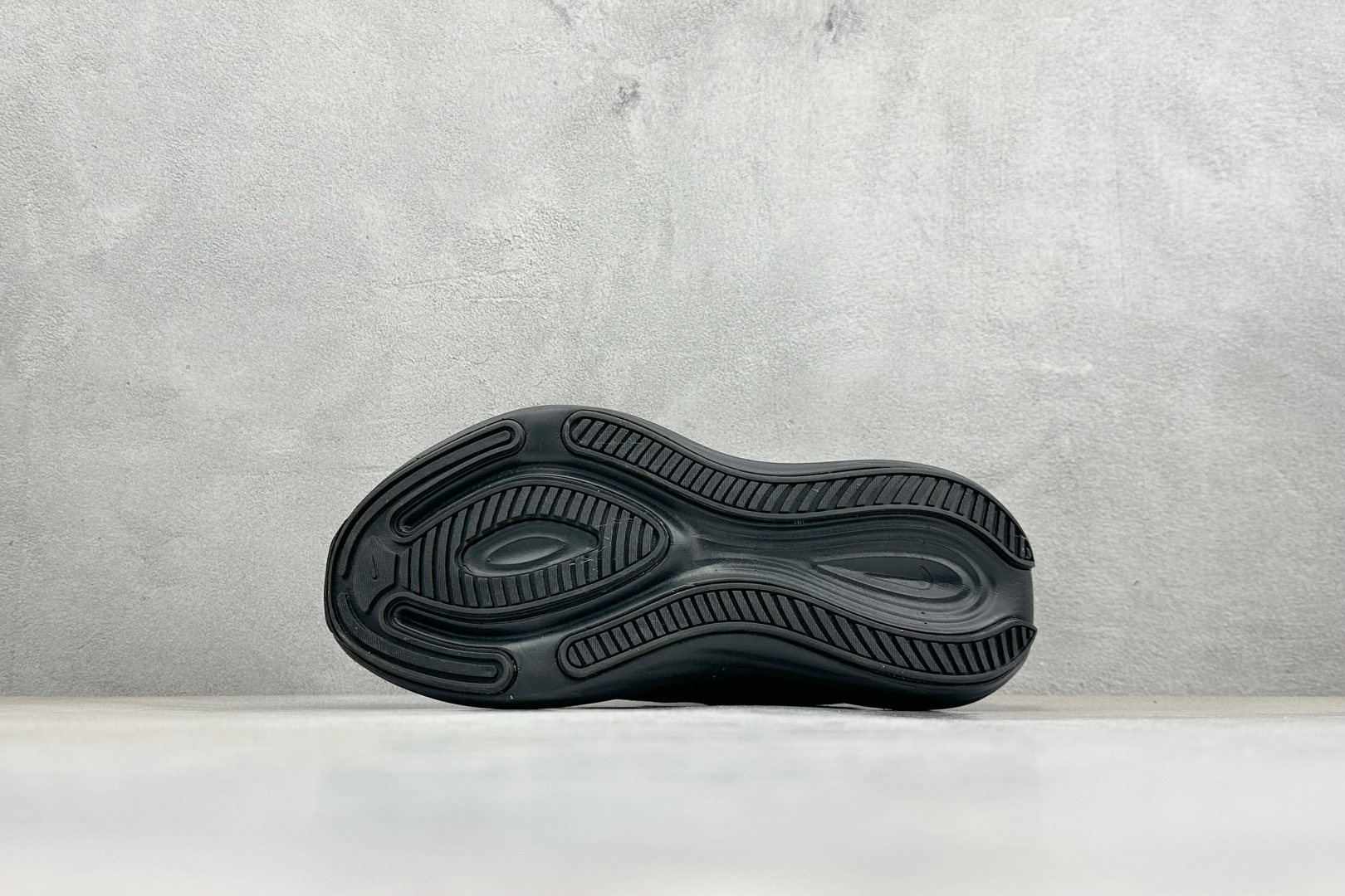 CH版Nike Journey Run 减震防滑耐磨低帮休闲跑步鞋 FB7765-002 CH版Nike Journey Run 减震防滑耐磨低帮休闲跑步鞋 FB7765-002