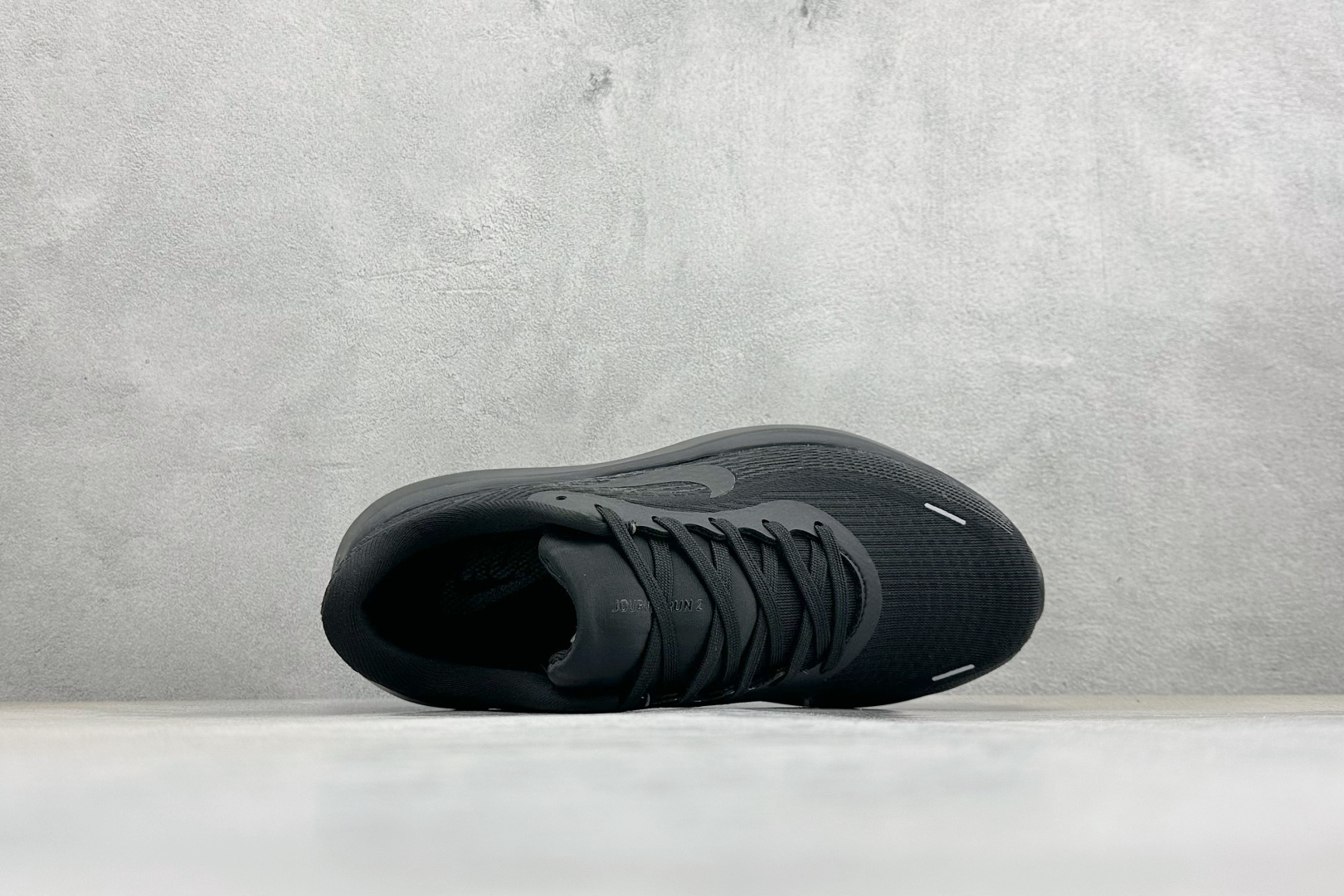 CH版Nike Journey Run 减震防滑耐磨低帮休闲跑步鞋 FB7765-002 CH版Nike Journey Run 减震防滑耐磨低帮休闲跑步鞋 FB7765-002
