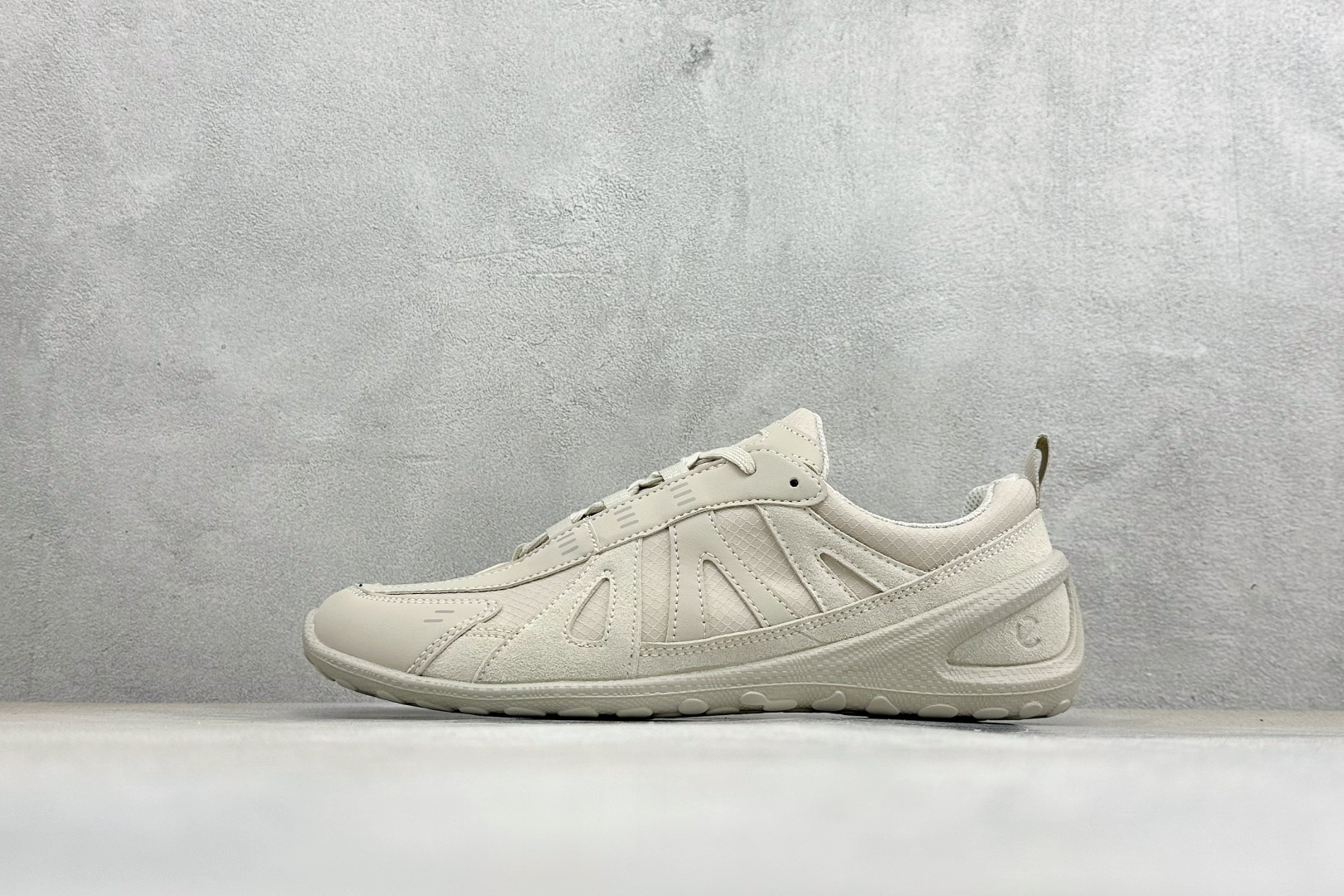 YS纯原Ecco爱步 BIOM LITE W 舒适百搭户外时尚 低帮生活休闲鞋自然律动科技 符合人体工学