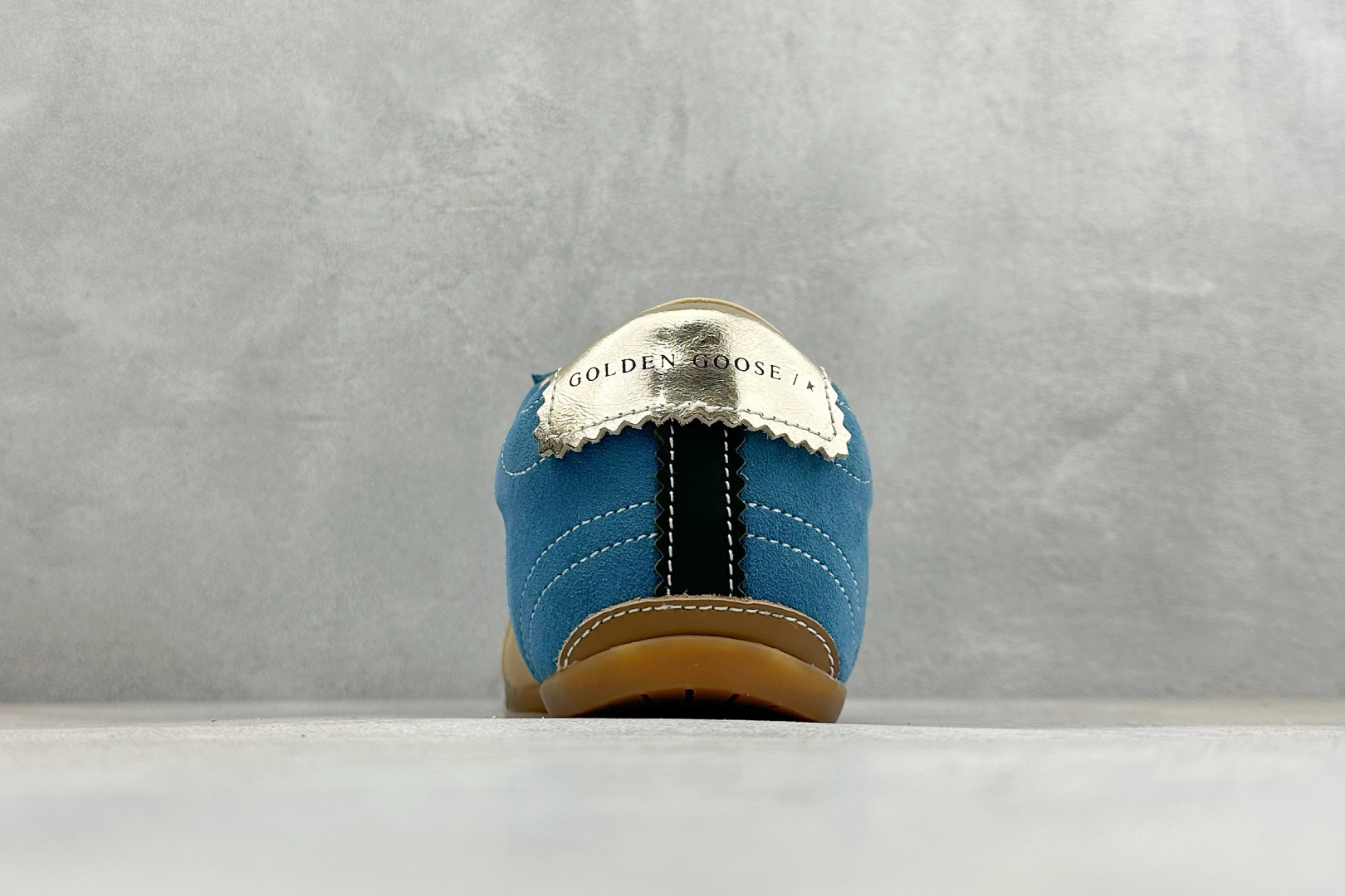 Golden Goose True Star 25s最新款 易烊千玺 萱美 王一博 朱亚文同款小红书爆款运动鞋 Golden Goose True Star 25s最新款 易烊千玺 萱美 王一博 朱亚文同款小红书爆款运动鞋