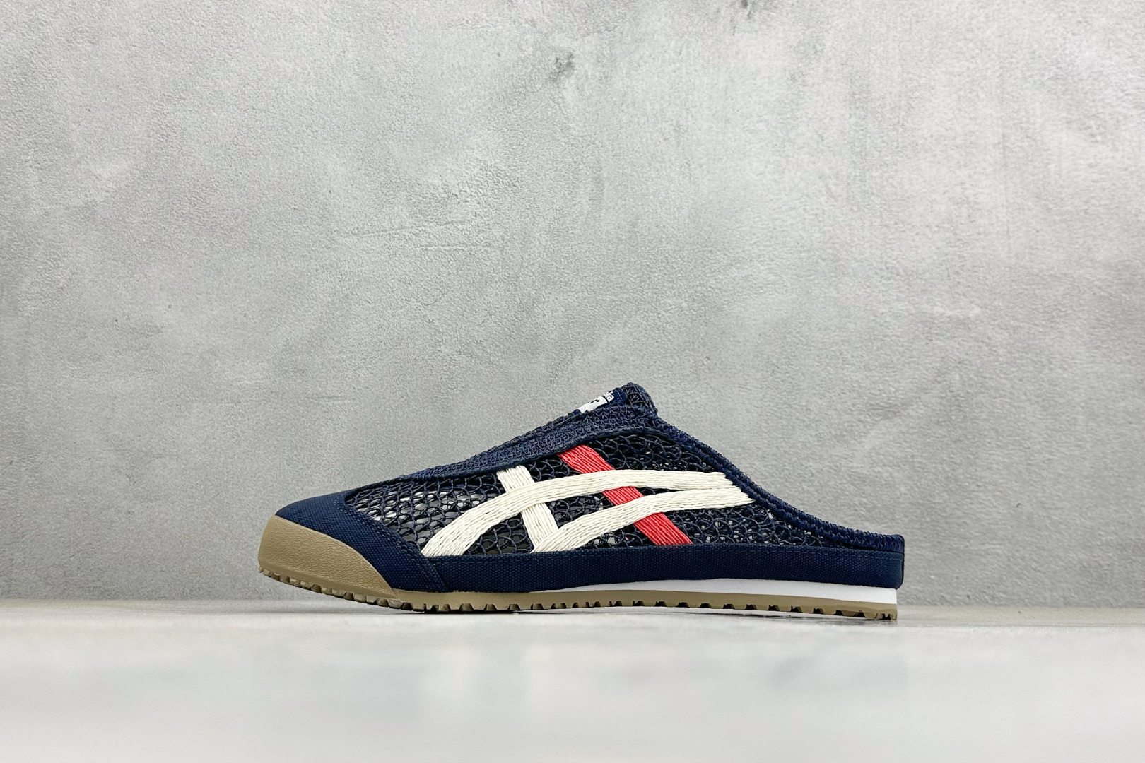 OnitsukaTige /鬼塚虎 Mexico 66 Sabot 网面透气一脚蹬半拖 1183C123-400 OnitsukaTige /鬼塚虎 Mexico 66 Sabot 网面透气一脚蹬半拖 1183C123-400