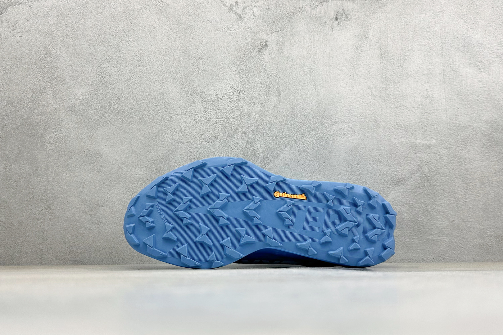 Adidas Terrex Agravic Speedult 2 阿迪超轻透气缓震跑鞋 三叶草清风系列 网面透气鞋面 穿孔气垫 HP0979 Adidas Terrex Agravic Speedult 2 阿迪超轻透气缓震跑鞋 三叶草清风系列 网面透气鞋面 穿孔气垫 HP0979