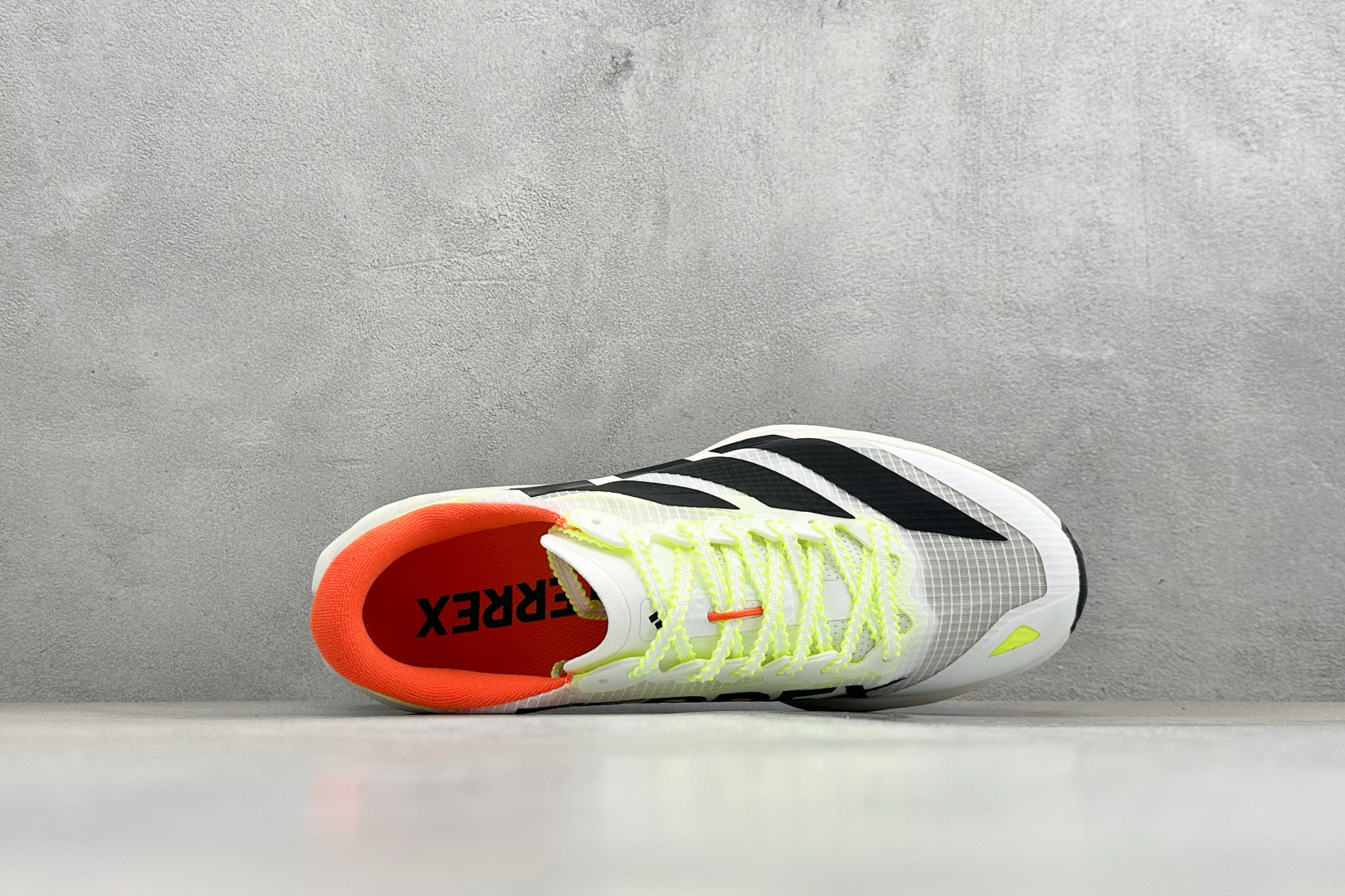 Adidas Terrex Agravic Speedult 2 阿迪超轻透气缓震跑鞋 三叶草清风系列 网面透气鞋面 穿孔气垫 HP7011 Adidas Terrex Agravic Speedult 2 阿迪超轻透气缓震跑鞋 三叶草清风系列 网面透气鞋面 穿孔气垫 HP7011