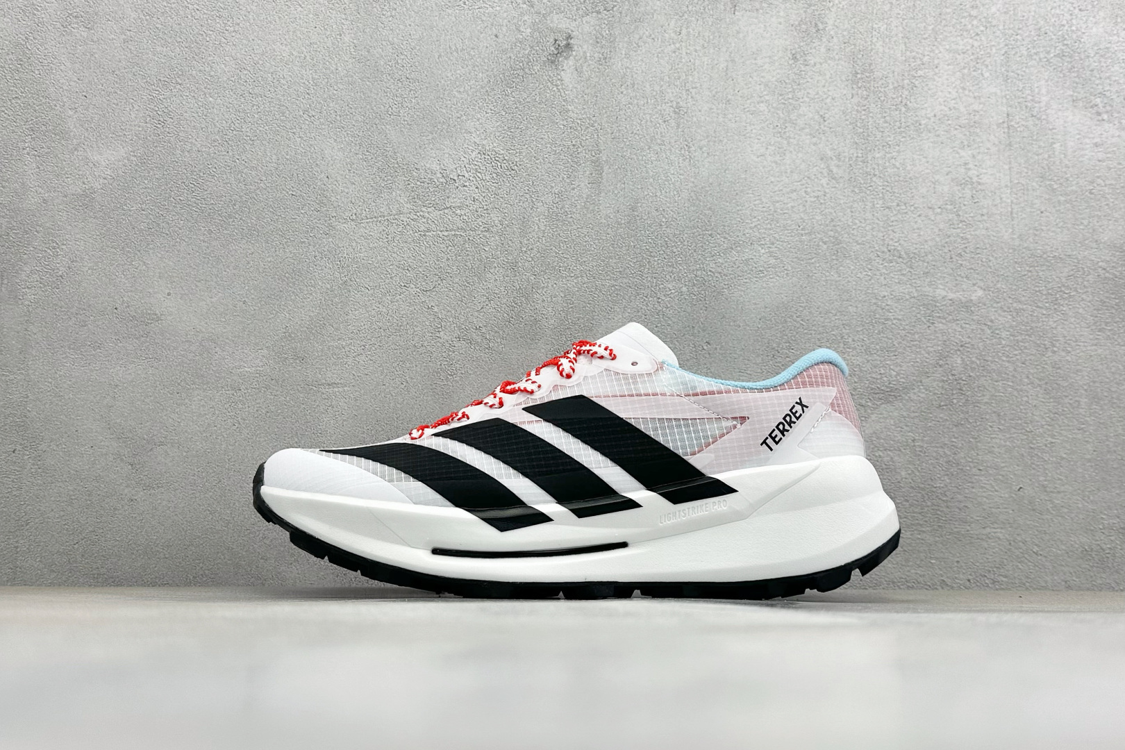 Adidas Terrex Agravic Speedult 2 阿迪超轻透气缓震跑鞋 三叶草清风系列 网面透气鞋面 穿孔气垫 HP3767 Adidas Terrex Agravic Speedult 2 阿迪超轻透气缓震跑鞋 三叶草清风系列 网面透气鞋面 穿孔气垫 HP3767