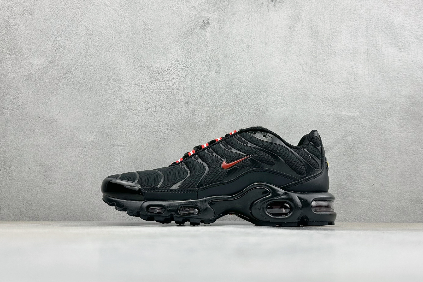福利特价Nike Air Max Plus 跑步鞋 全新一比一高端版本 准备做到Max全系列 真真的市场