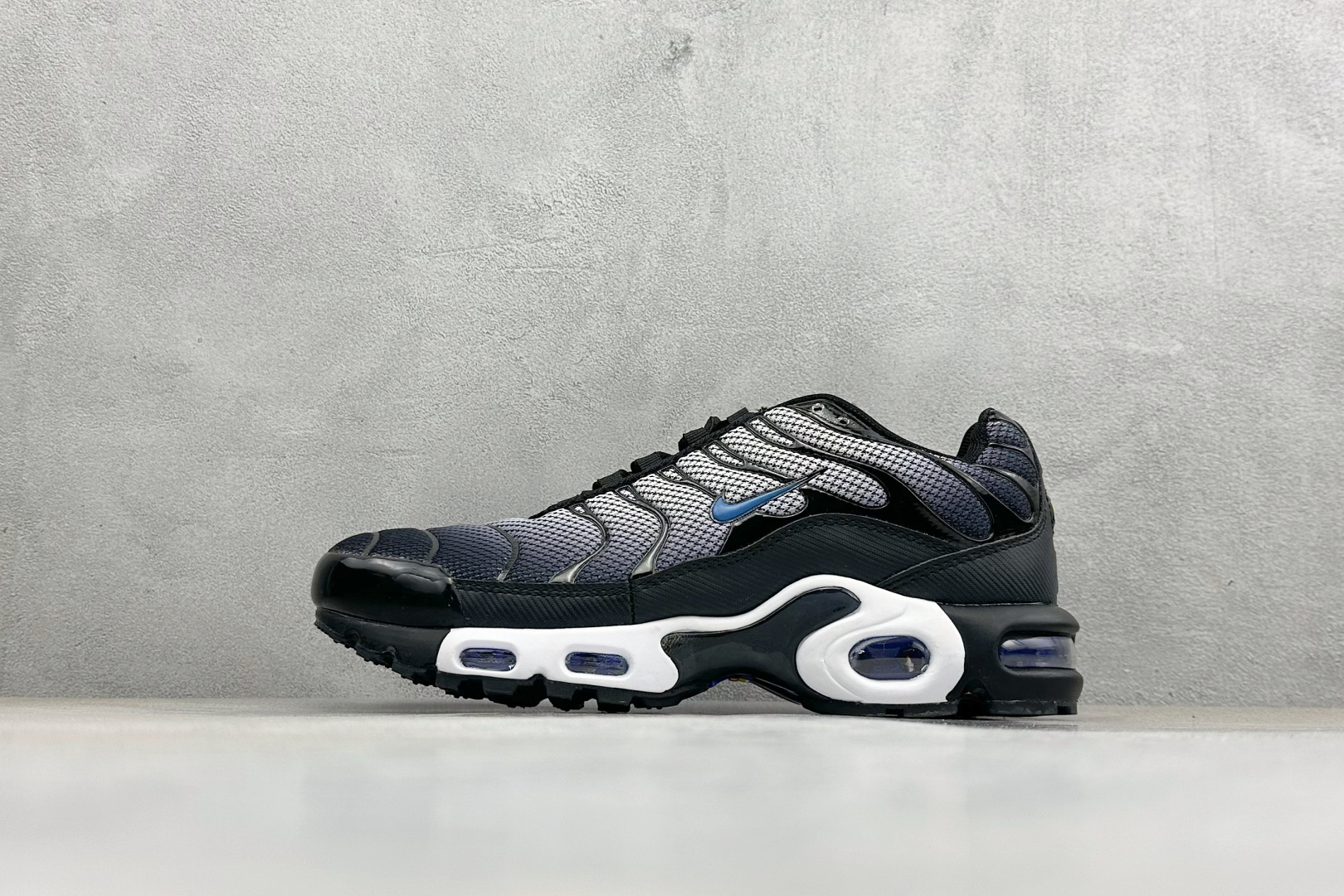 福利特价 Nike Air Max Plus 跑步鞋 全新一比一高端版本 准备做到Max全系列 真真的市