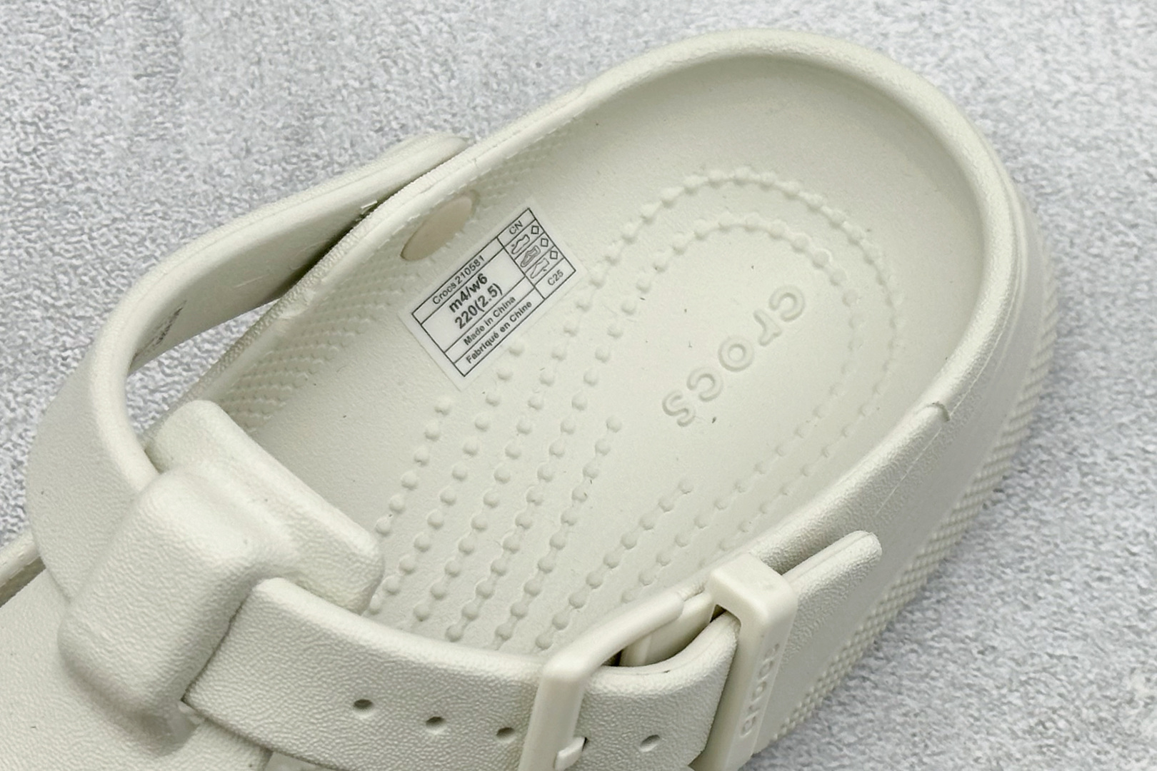K原装 Crocs卡洛驰 玛丽珍 206750-100 K原装 Crocs卡洛驰 玛丽珍 206750-100