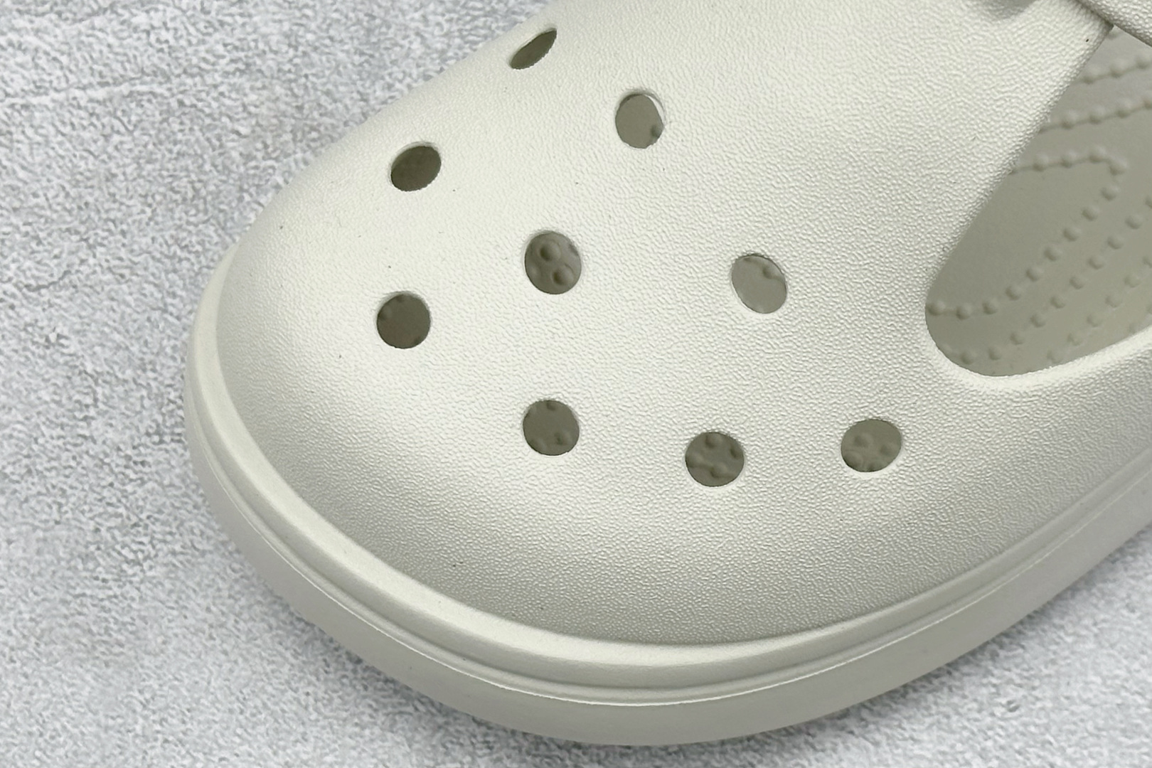 K原装 Crocs卡洛驰 玛丽珍 206750-100 K原装 Crocs卡洛驰 玛丽珍 206750-100
