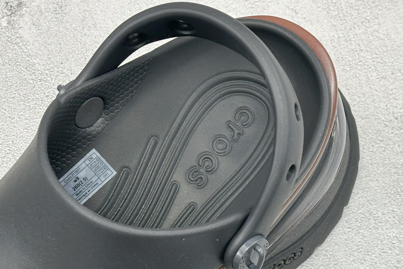 K原装 Crocs卡洛驰 小海豚 212811-0LD K原装 Crocs卡洛驰 小海豚 212811-0LD