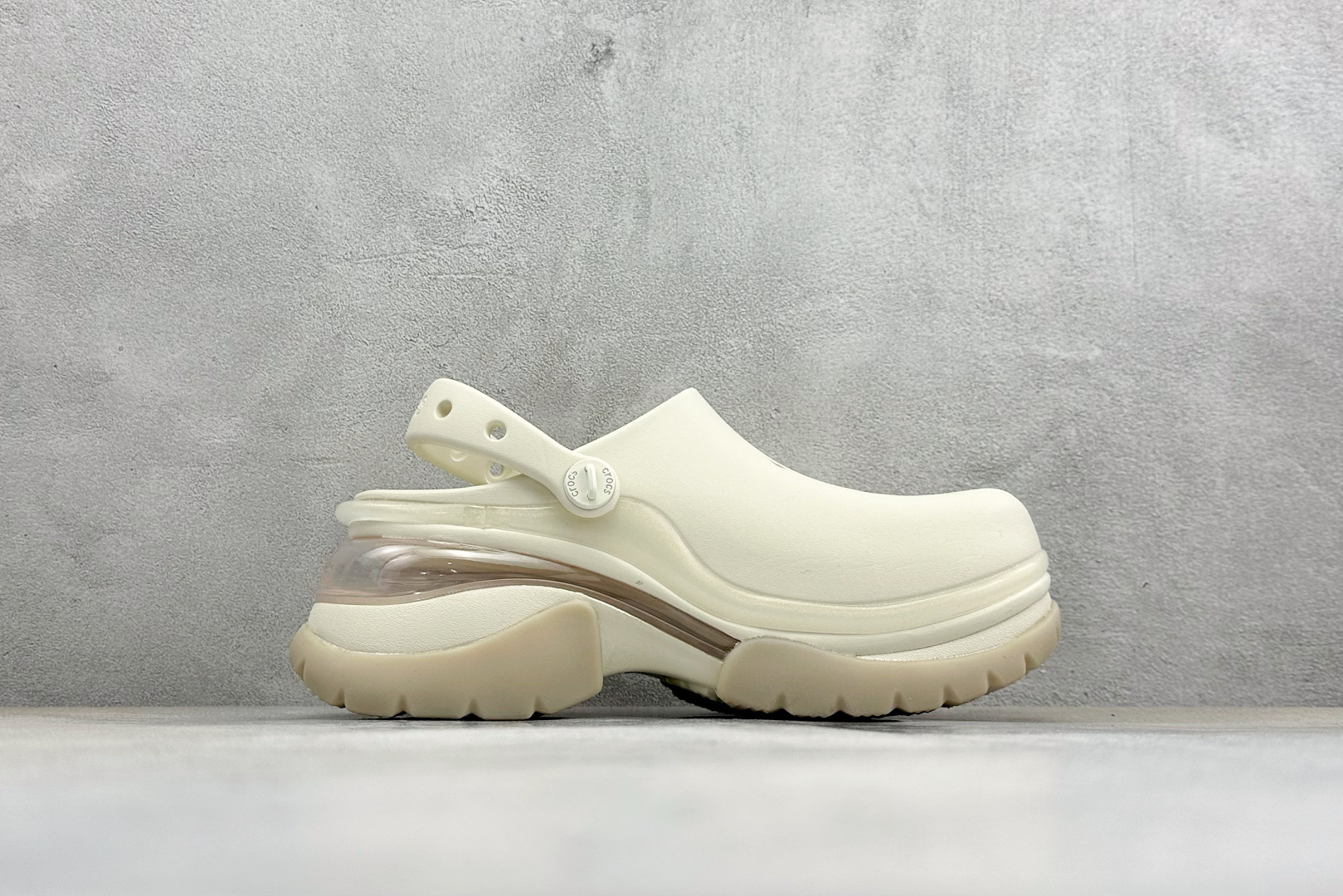 K原装 Crocs卡洛驰 小海豚 212811-2MD K原装 Crocs卡洛驰 小海豚 212811-2MD
