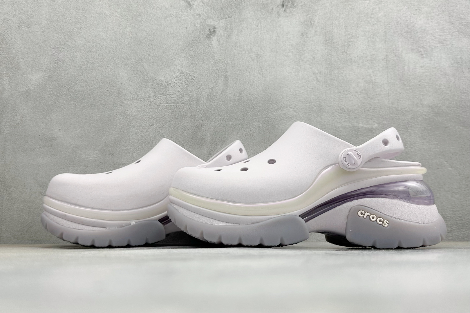 K原装 Crocs卡洛驰 小海豚 212811-5DK K原装 Crocs卡洛驰 小海豚 212811-5DK