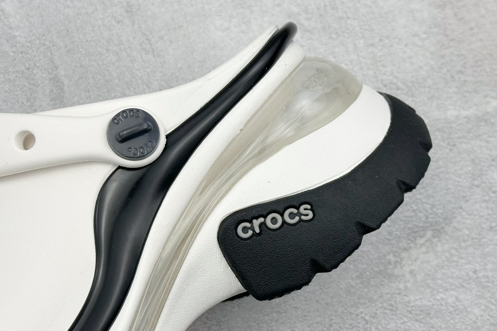 K原装 Crocs卡洛驰 小海豚 212811-066 K原装 Crocs卡洛驰 小海豚 212811-066
