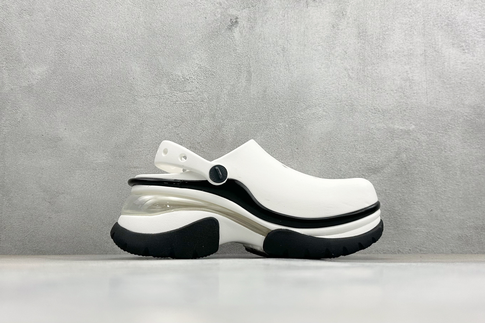 K原装 Crocs卡洛驰 小海豚 212811-066 K原装 Crocs卡洛驰 小海豚 212811-066